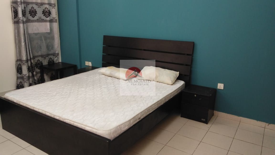 FAMILY BUILDING| FURNISHED| WITH BALCONY|PRIME LOCATION