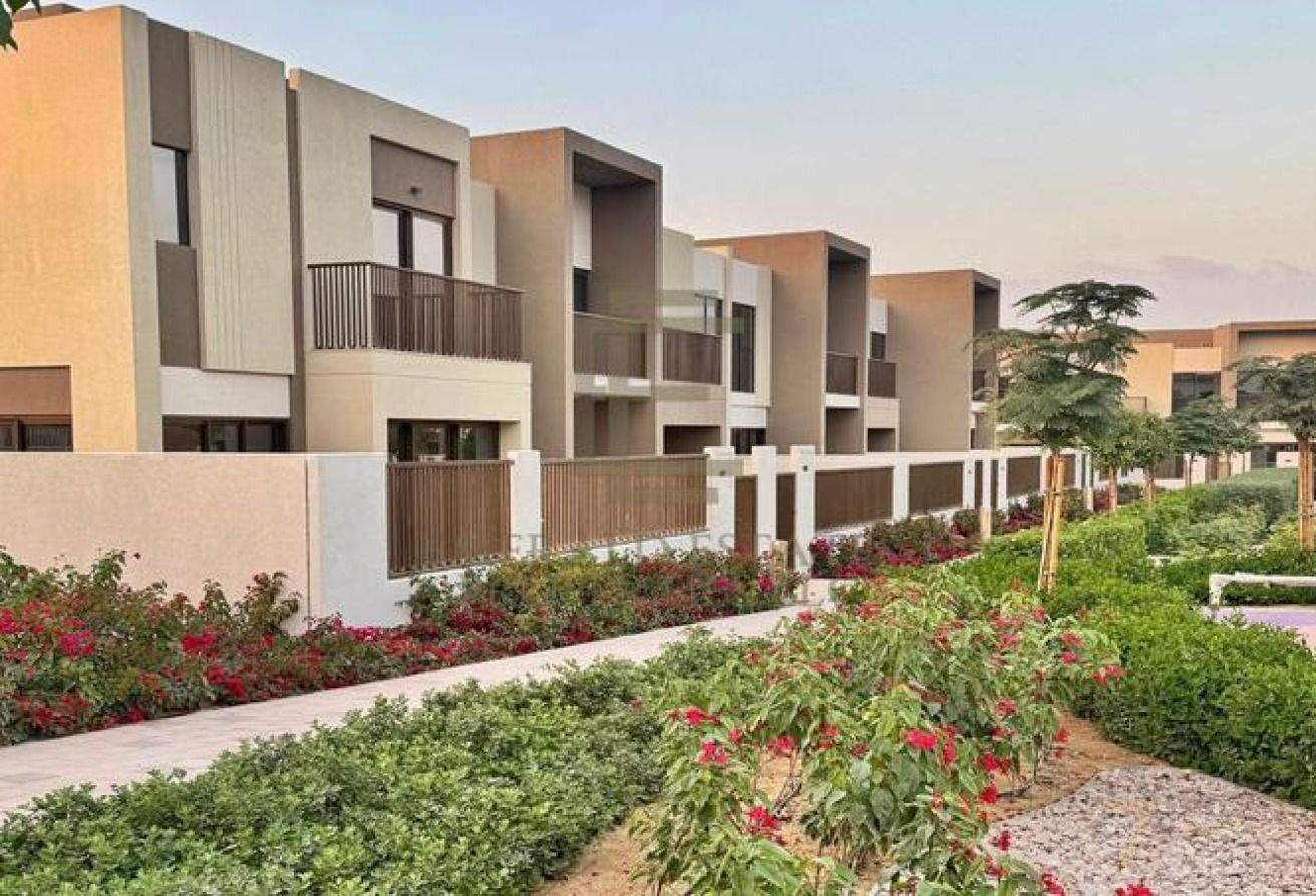 3 BR Townhouse for Rent in La Violeta 2
