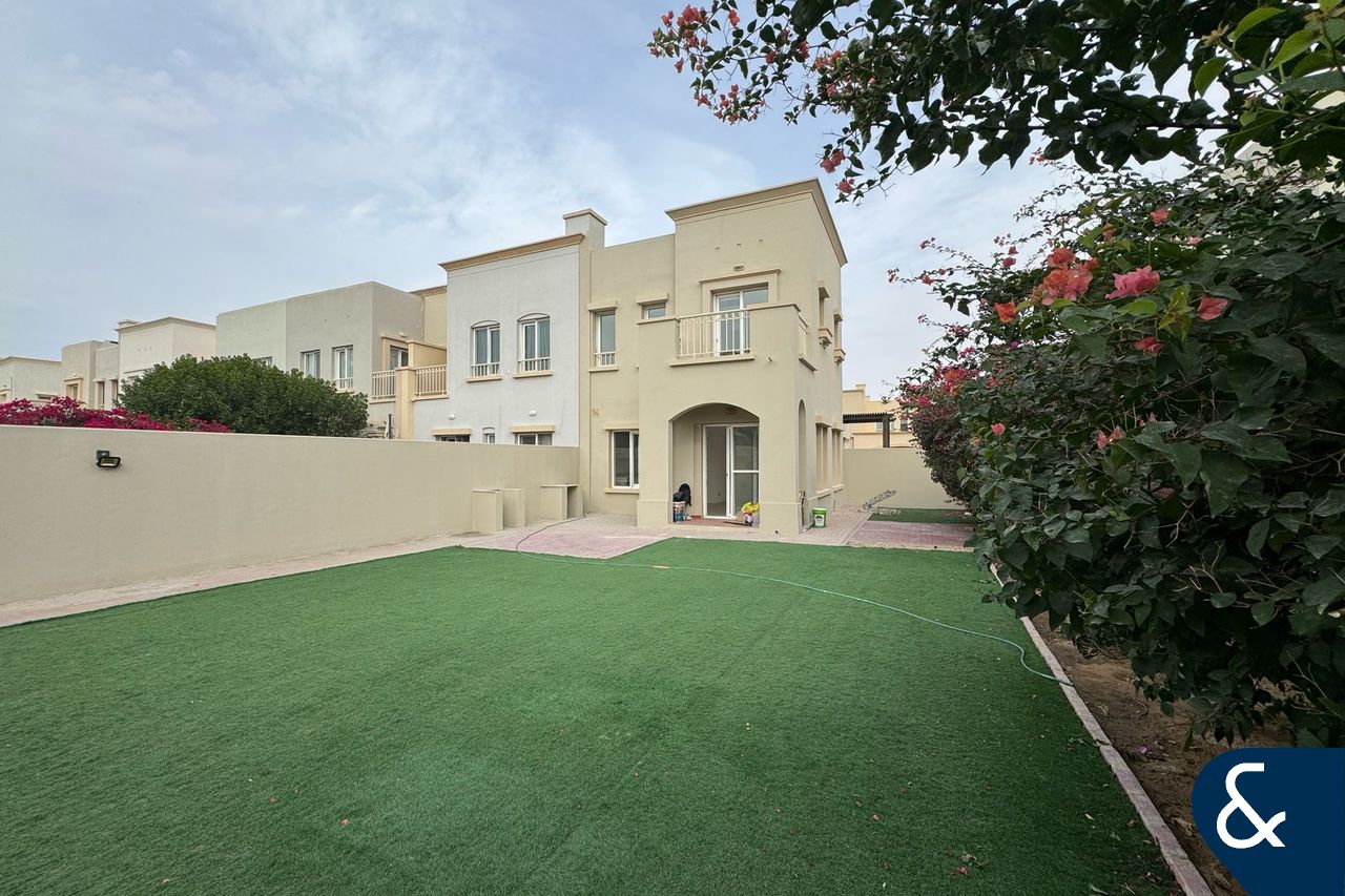 2 Beds | Study | Available in Springs 14