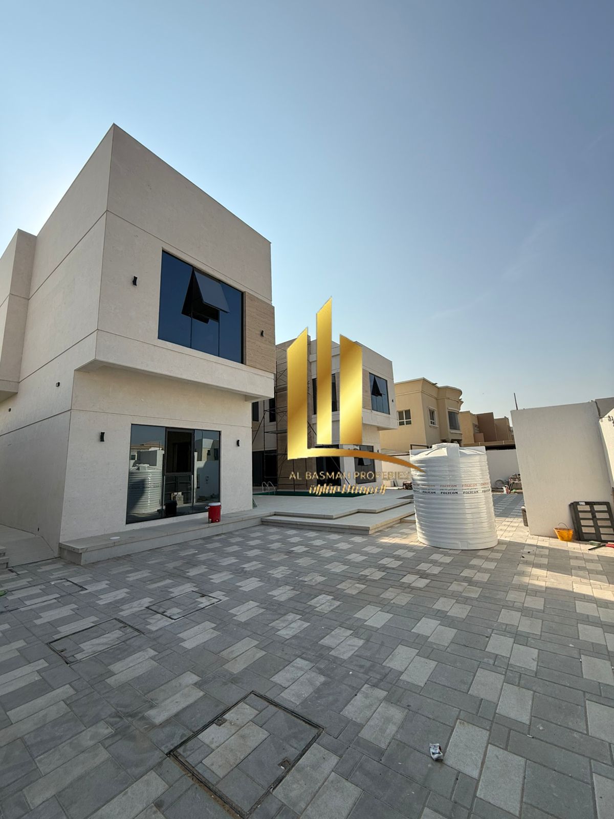 Villa for Sale in Al Hoshi Facing the Park Al Badee Suburb 10000 sqft Freehold for Arabs – Sharjah