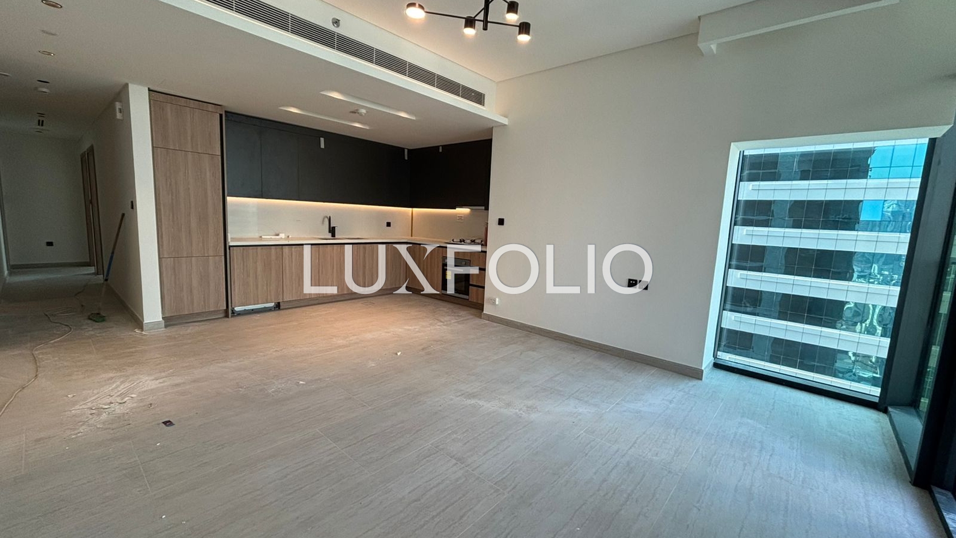 Vacant | Brand New | Prime Location