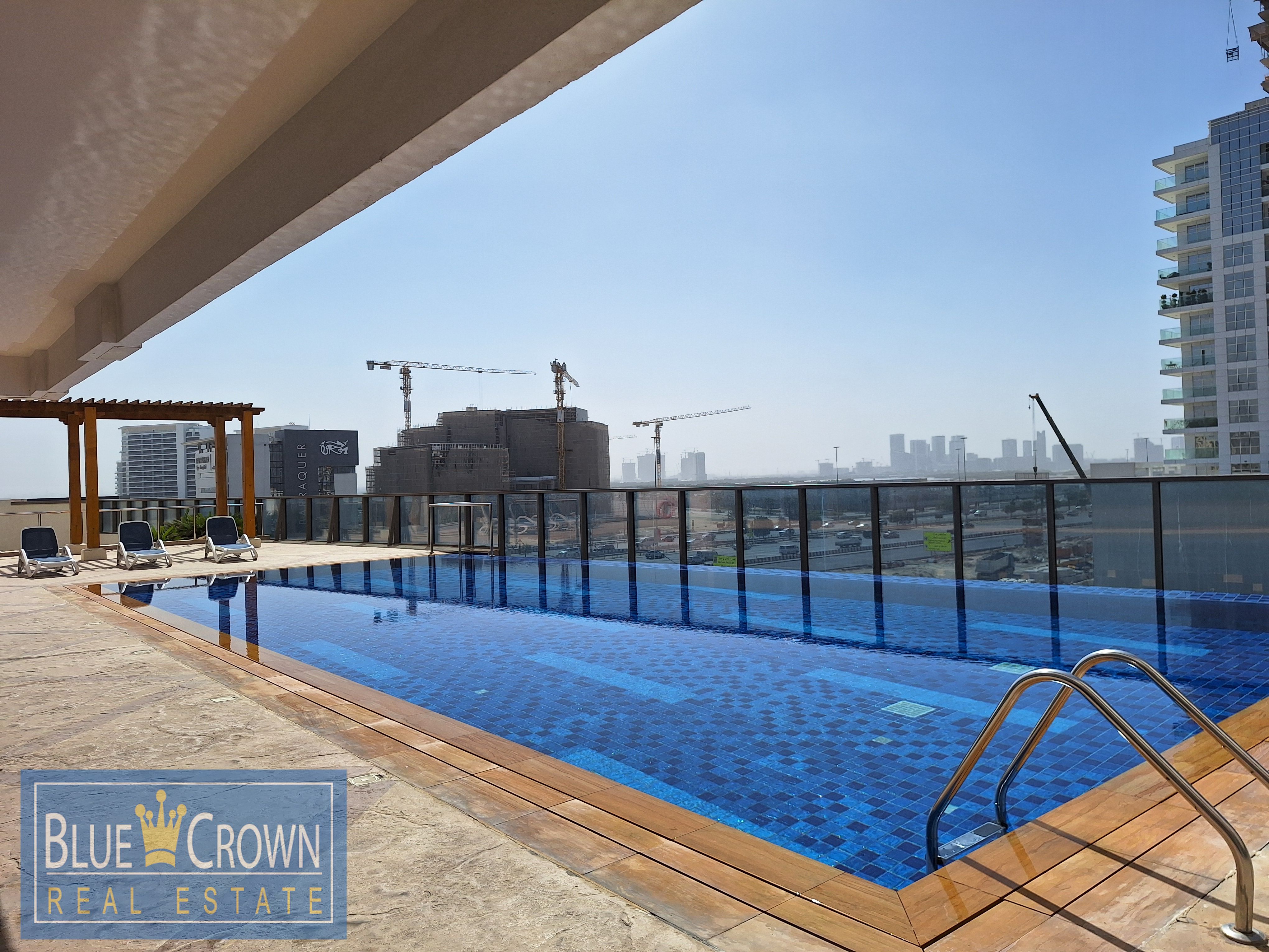Luxury Apartment/ Creak View/ Prime Location