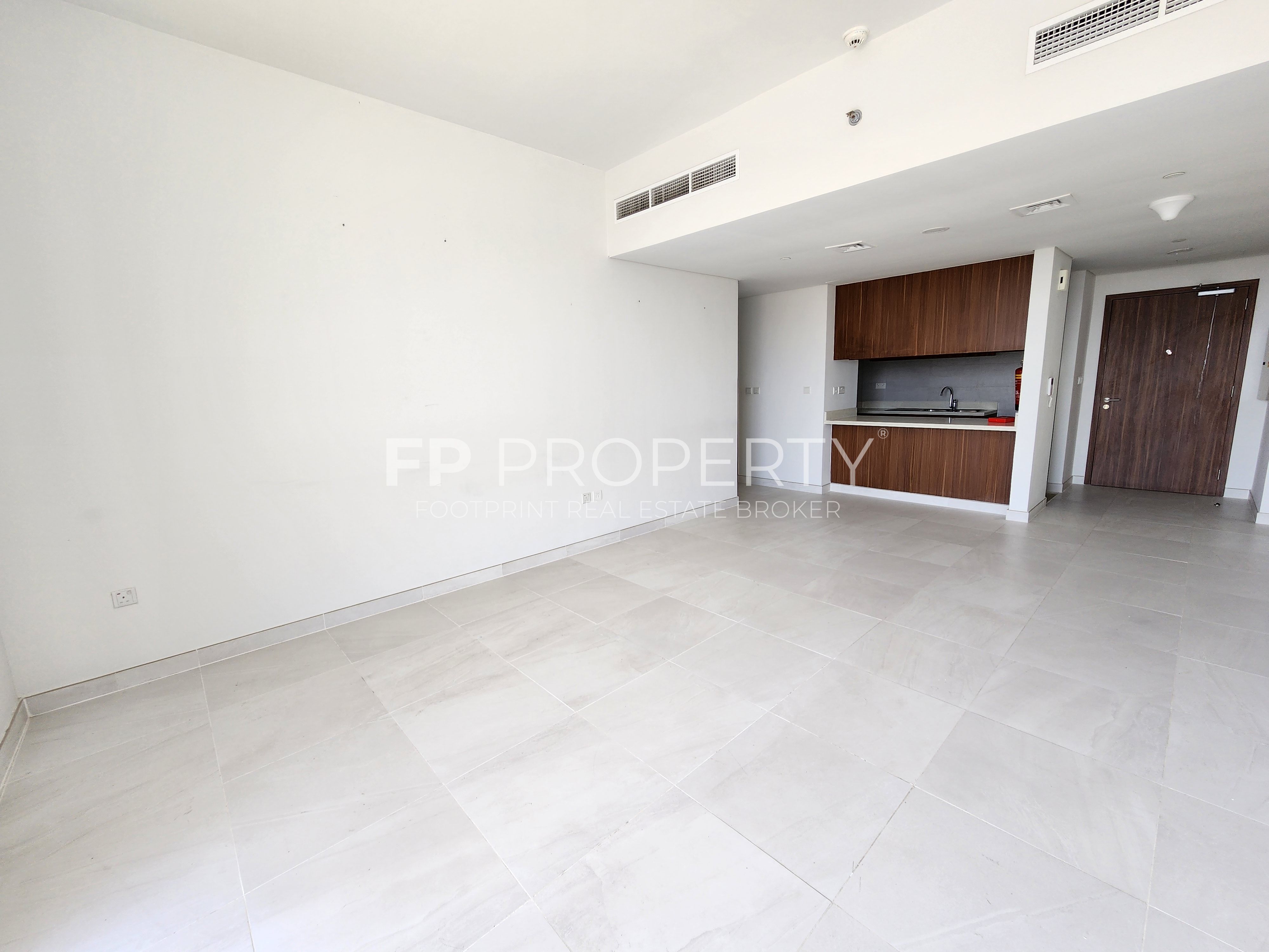 2 BR + Maid - Chiller Free - Community View