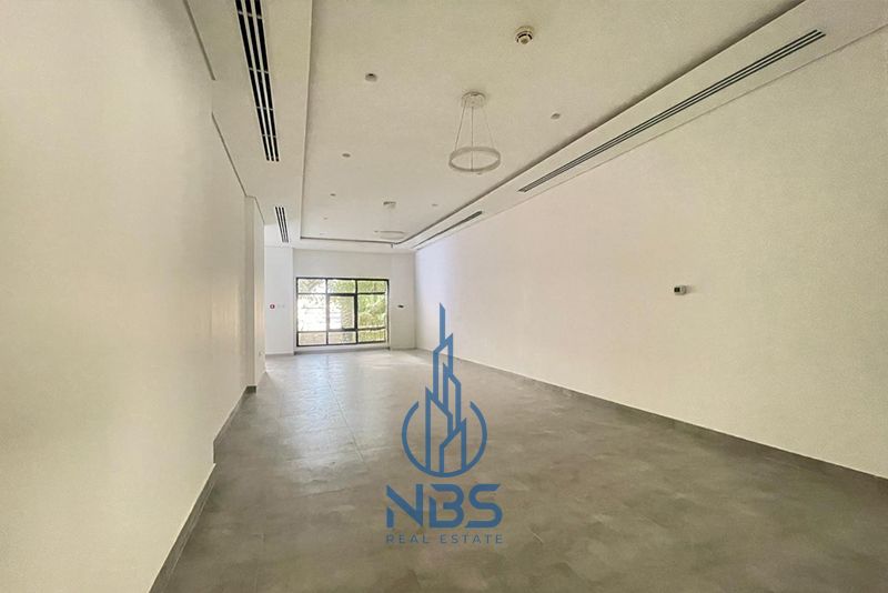 Unfurnished | Vacant | Spacious Layout