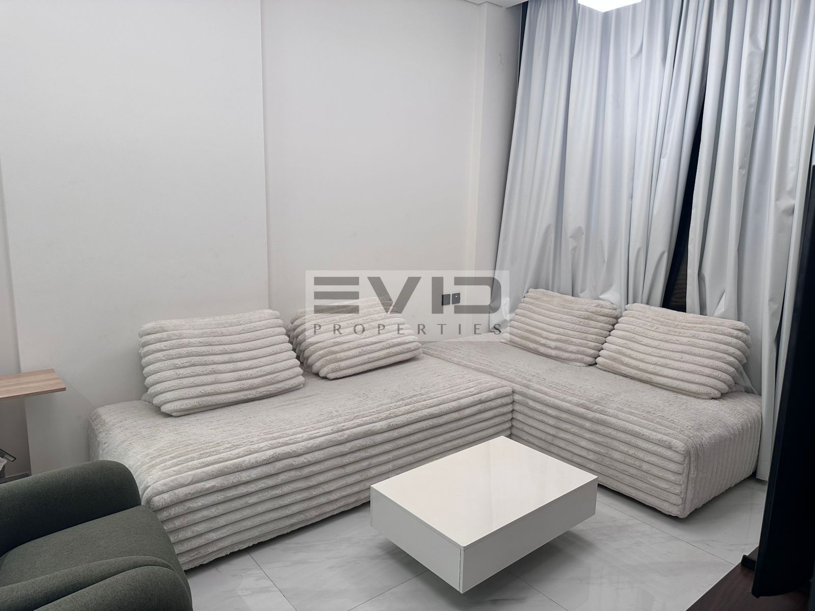 Spacious 1BR I Investor Deal I Prime Location I Pool View