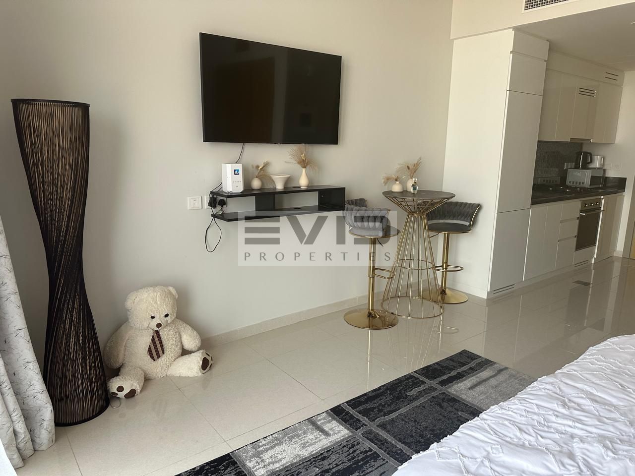 Spacious Studio | Prime Location | Fully Furnished | High Floor