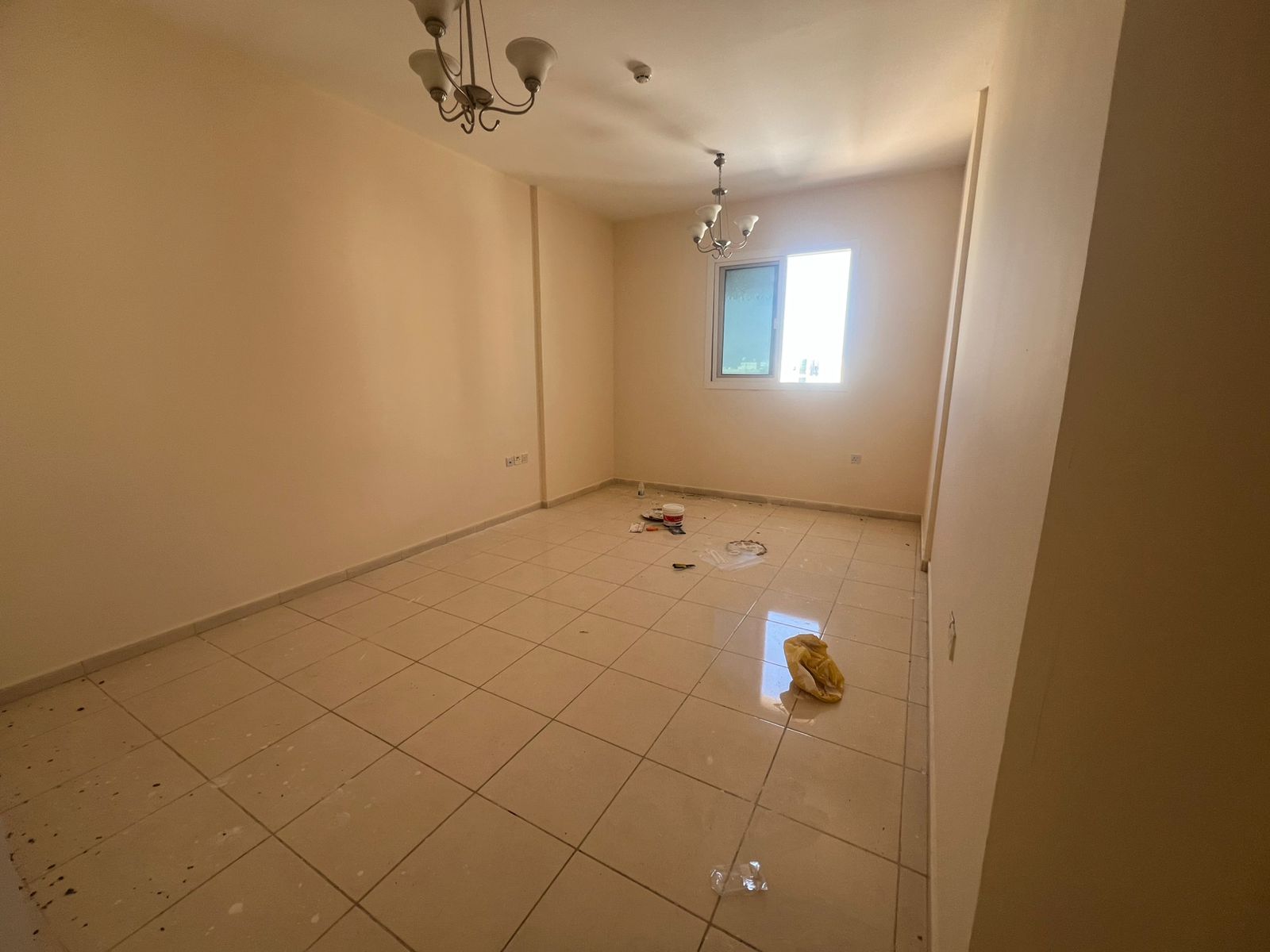 Non-cashable security cheque | Al Sharq St | Near Emirates European Hospital | Free maintenance