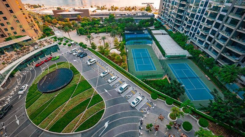 Upgraded 1 BEDROOM| SEA VIEW| Spacious Unit
