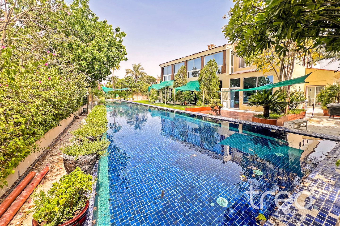 Type 12 | Golf Course View | Private Pool