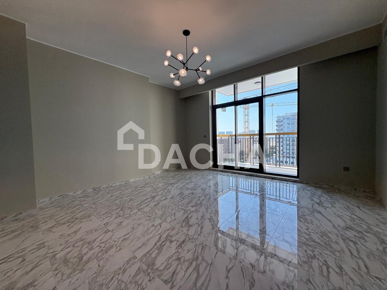 Mid Floor | Pool View | 1 Min Metro