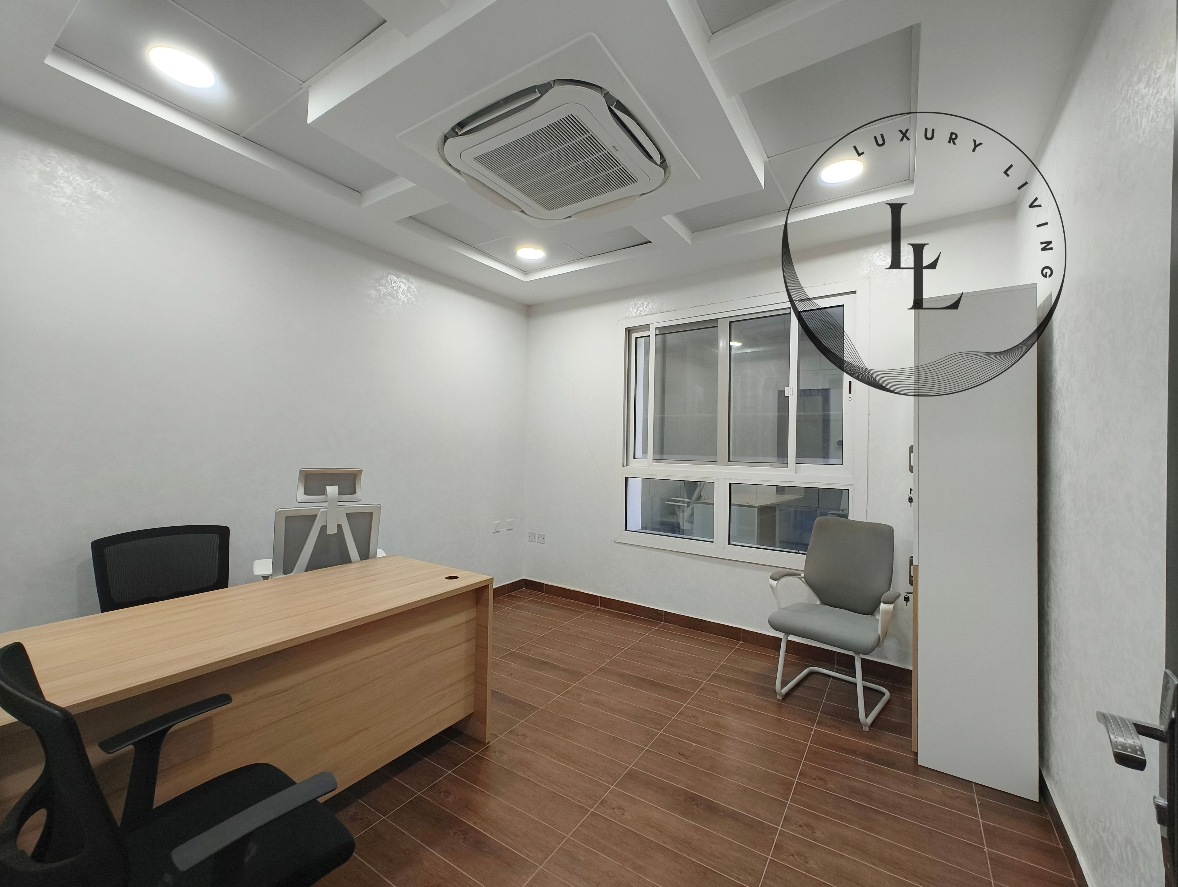 Small office in business centre in 18k including bills, ladies washroom separate