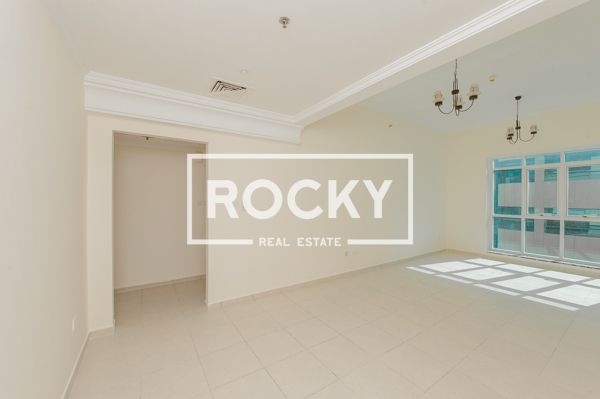 Gorgeous 3 B/R Apt | Bur Dubai