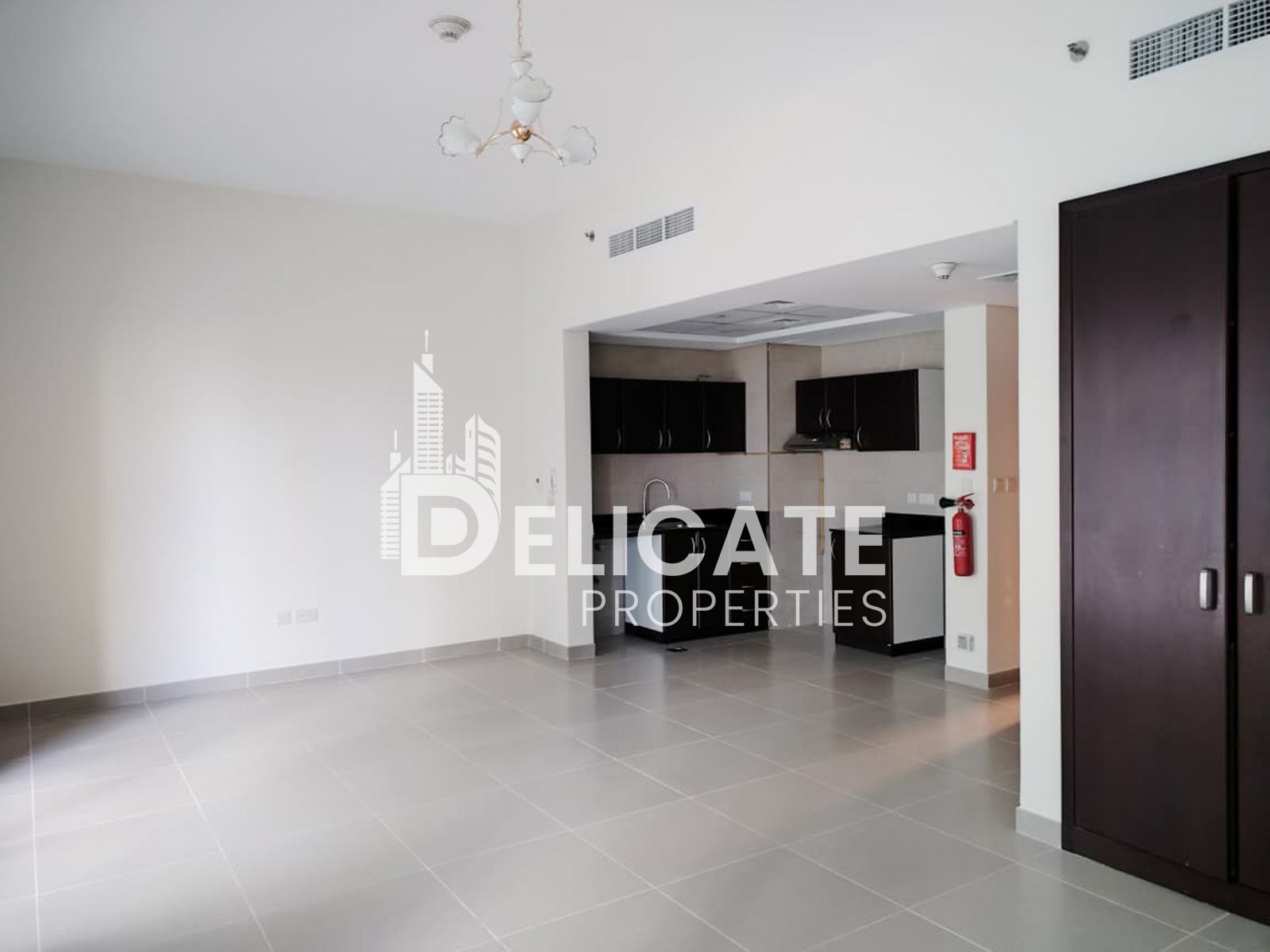 Bright and Spacious | Vacant | Ready to Move
