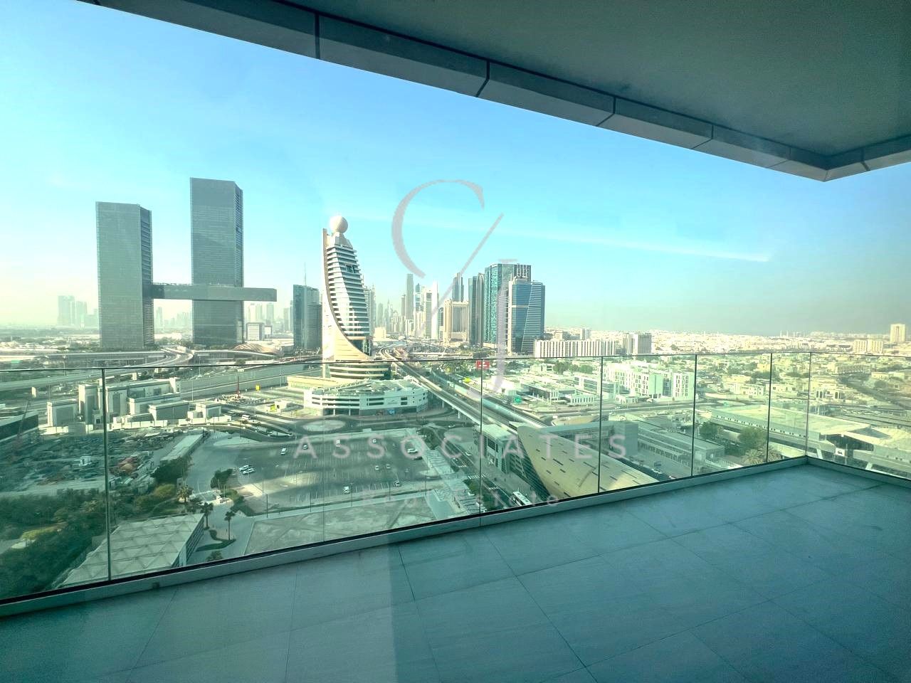 Modern Apartment II Stunning View II Vacant