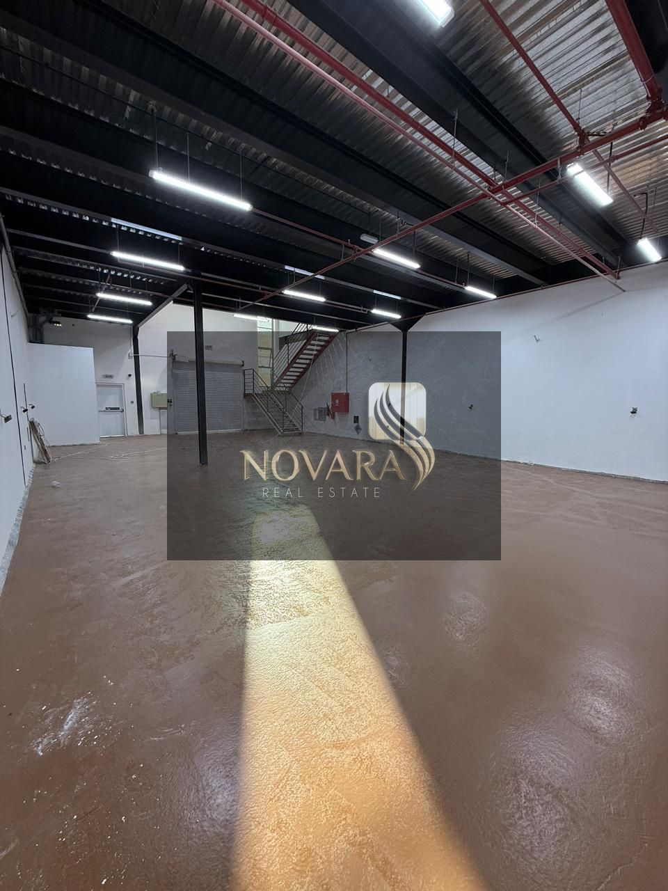 Warehouse for rent in Al Jurf Industrial Area 1 – Ajman, 3,400 sq ft with mezzanine and 30 kW electricity