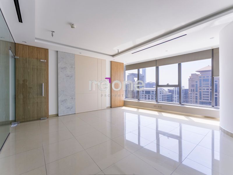 Fully Fitted Office | Ready to Move In | Lake View