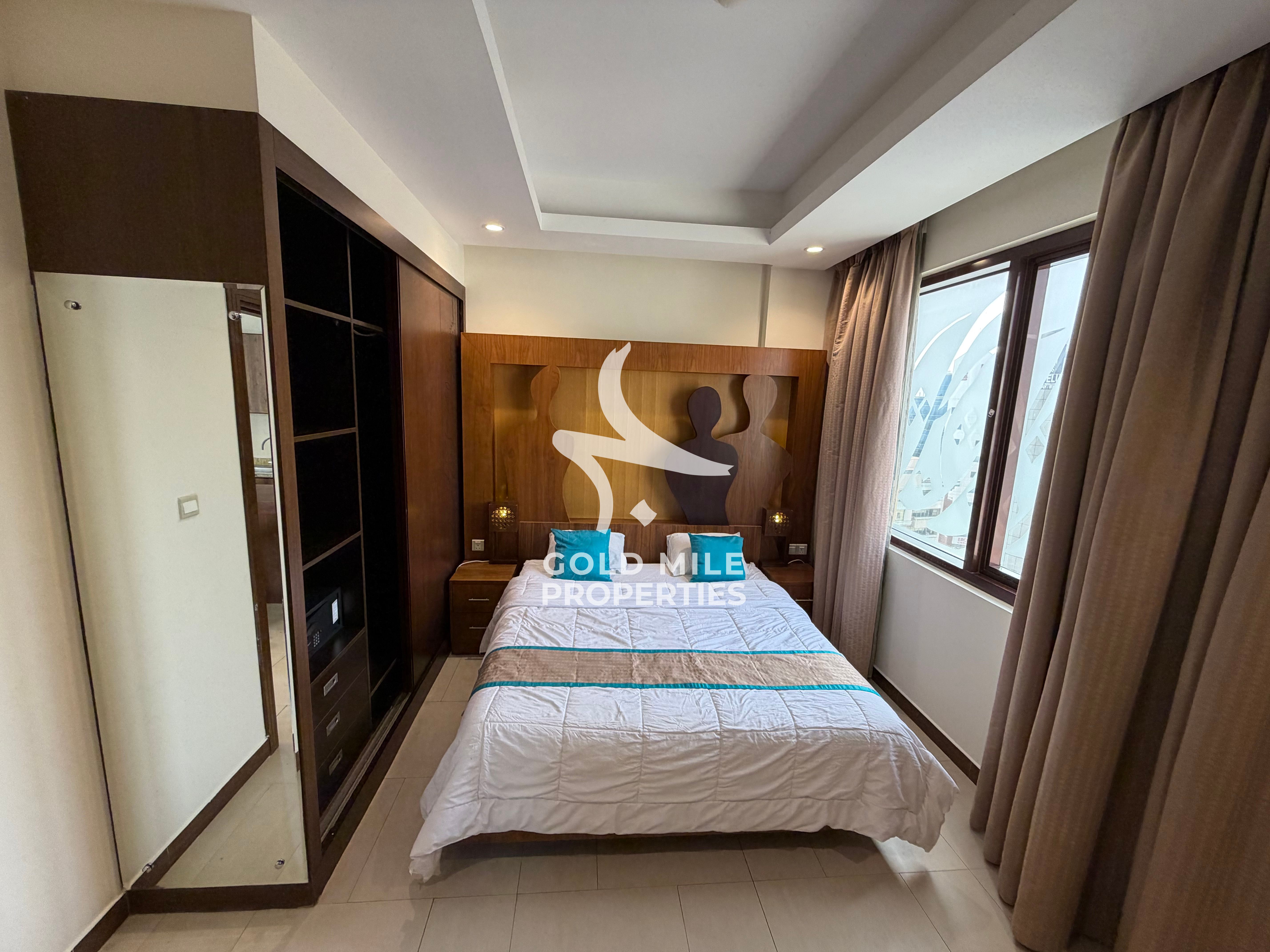 BEAUTIFUL 3bedroom apartment available in al barsha 1 near mall of emirates for family
