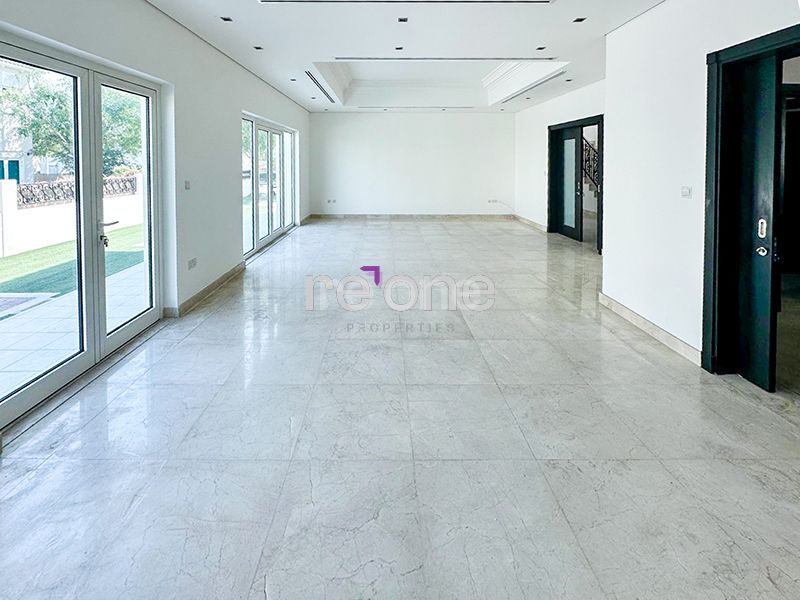 Spacious 4BR+Maid Villa | Ready to Move In