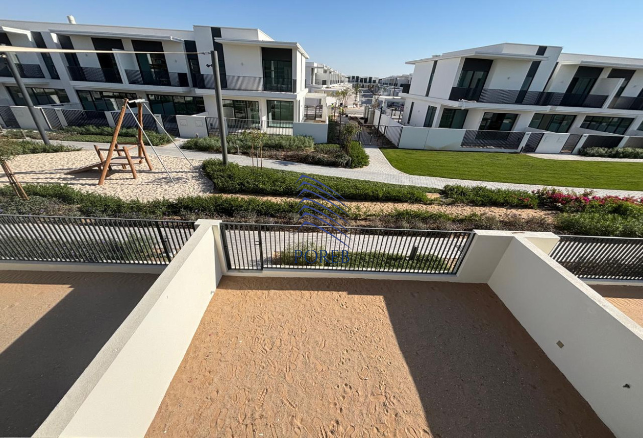 Specious 3BR | Brand New | Vacant | Chiller Free