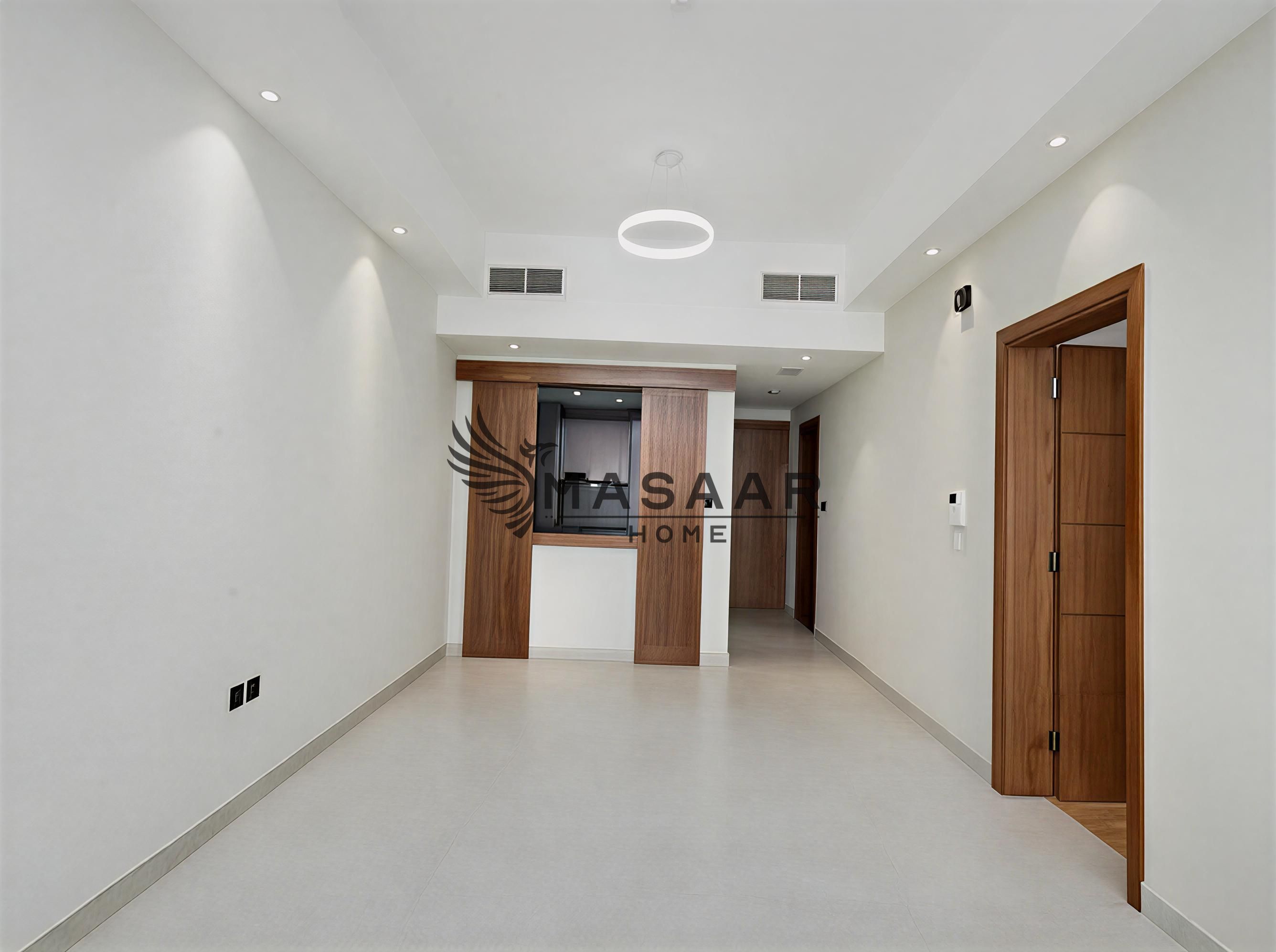 Prime Location | Vacant | Bright Unit | Low Floor