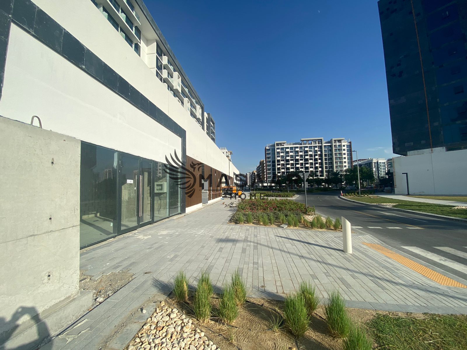 Vacant | Prime Location | Negotiable | Huge Layout