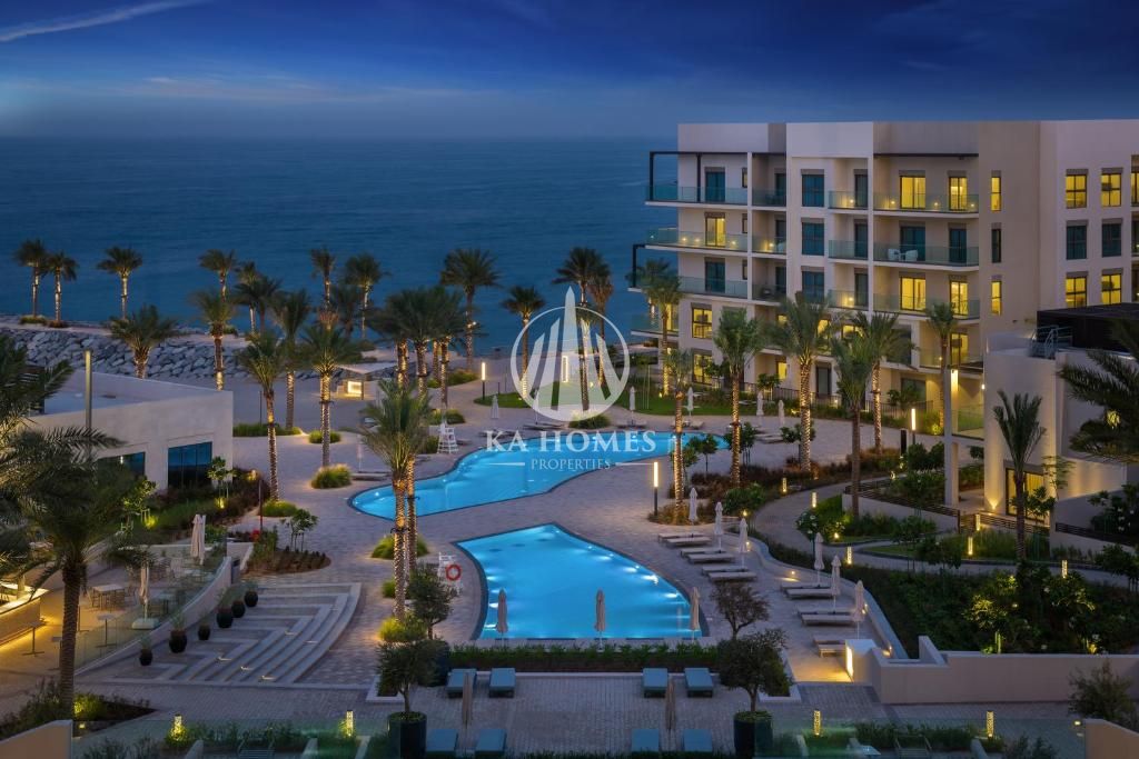 Luxury finishes and fully integrated services | Ready apartments with a 5-year payment plan