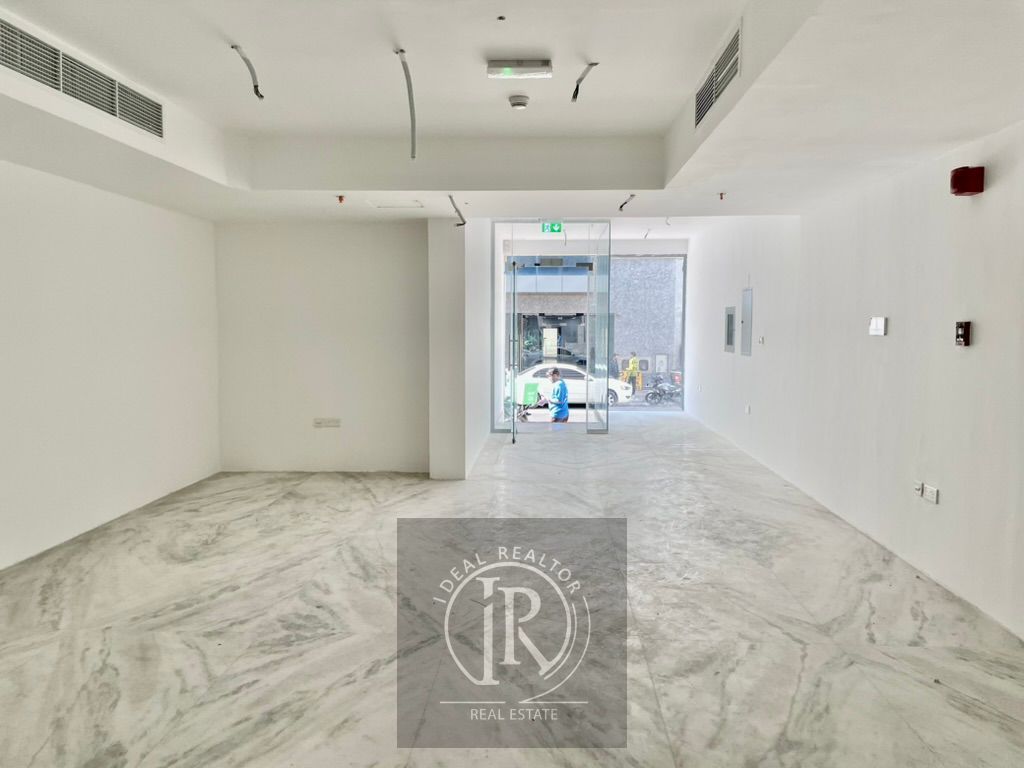 Ready to Move in | Prime Retail Shop