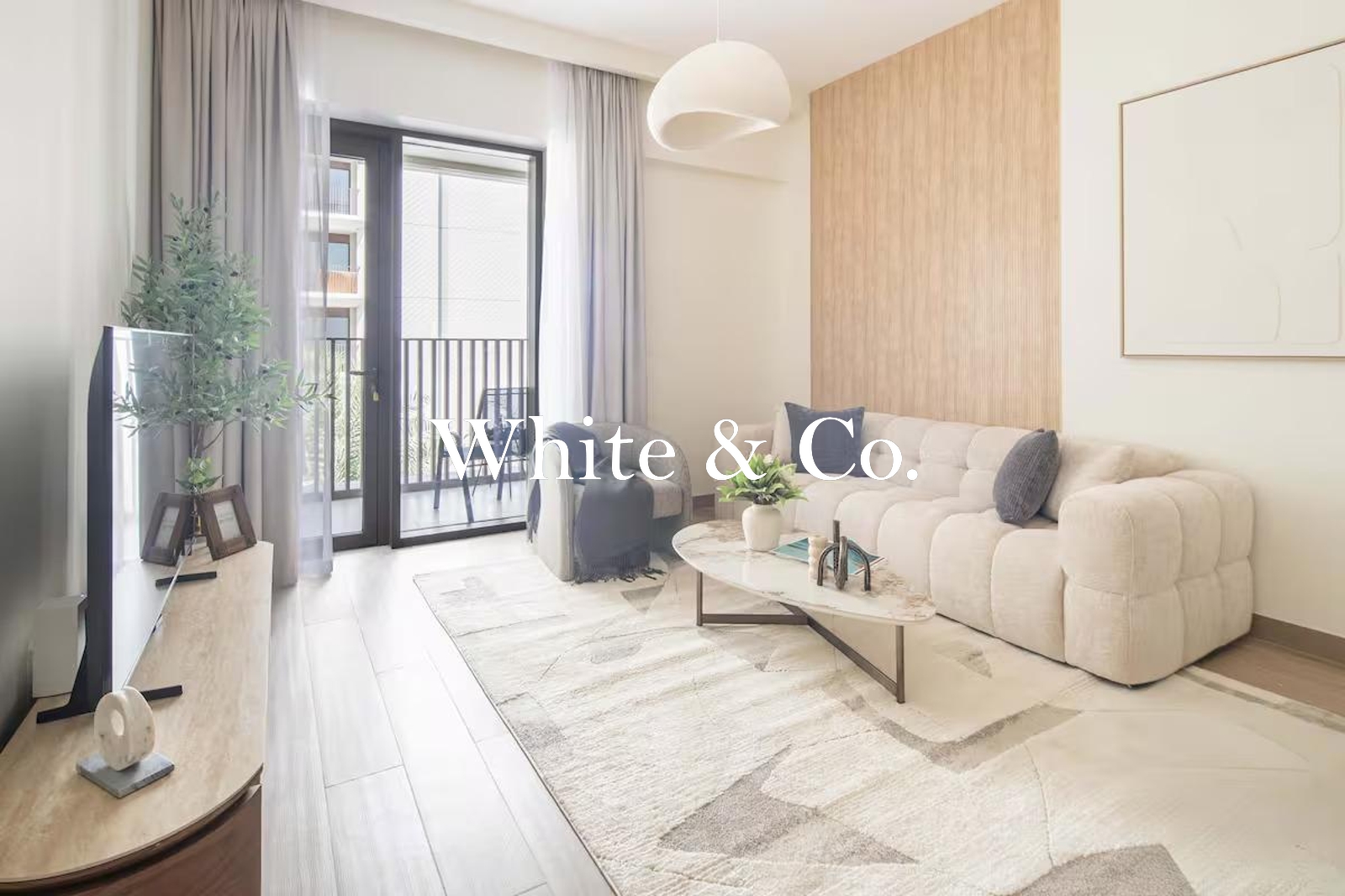 Modern | Spacious | Lagoon Access