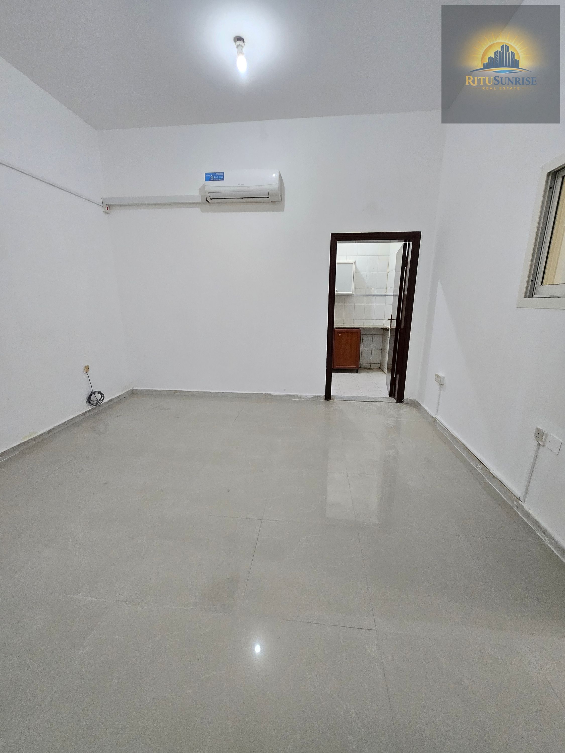 NICE STUDIO APARTMENT AVAILABLE AT NAJDA BACKSIDE BURJEEL HOSPITAL READY TO MOVE