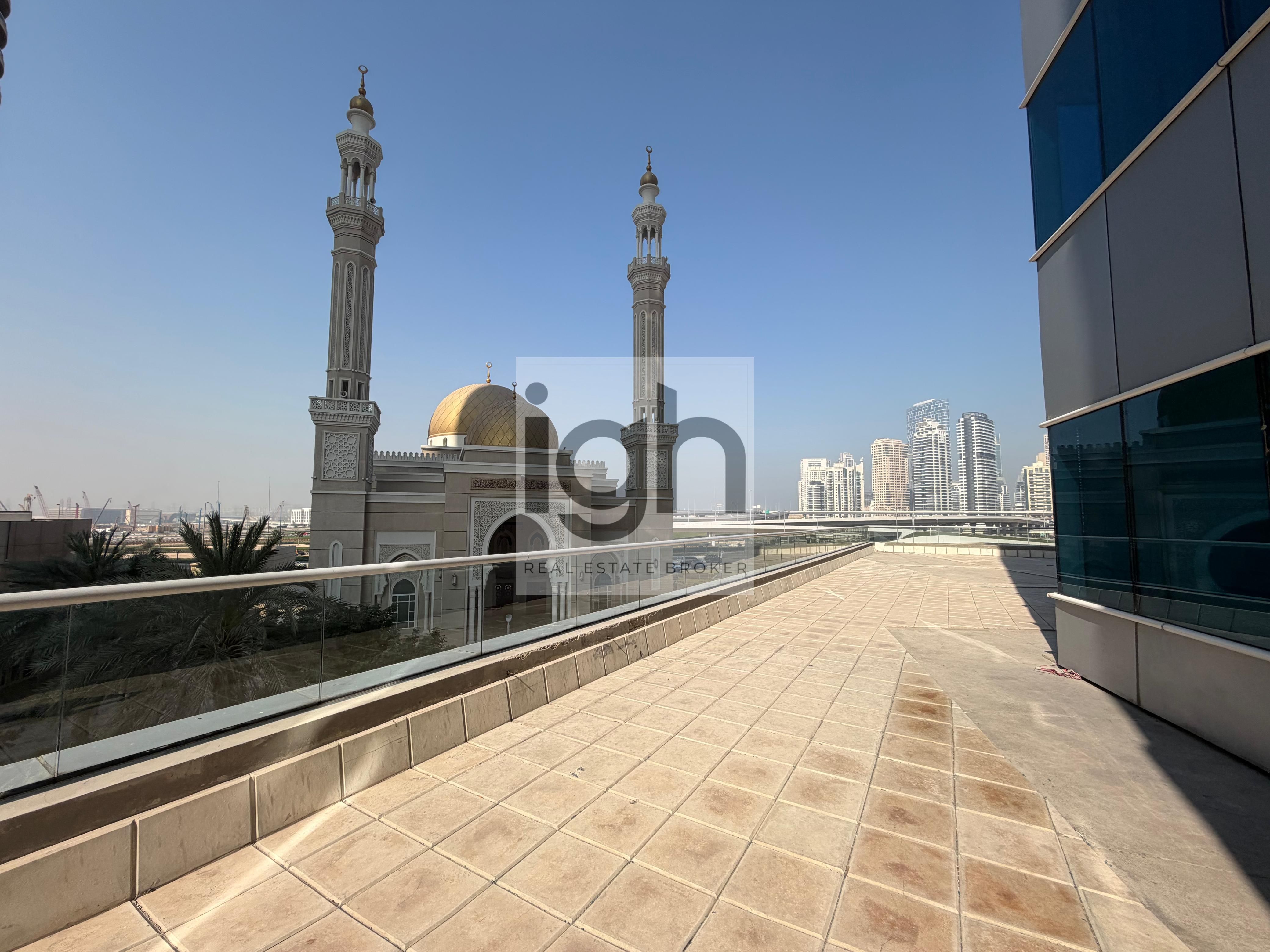 Spacious Office for Rent | Near Bus Stop | Vacant