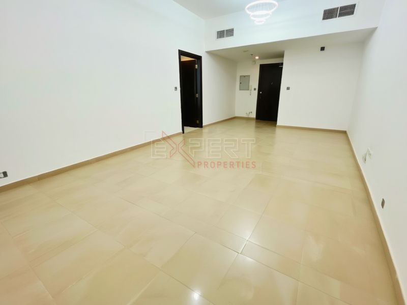 Spacious 1BHK | Open Plan Layout | Well-Maintained