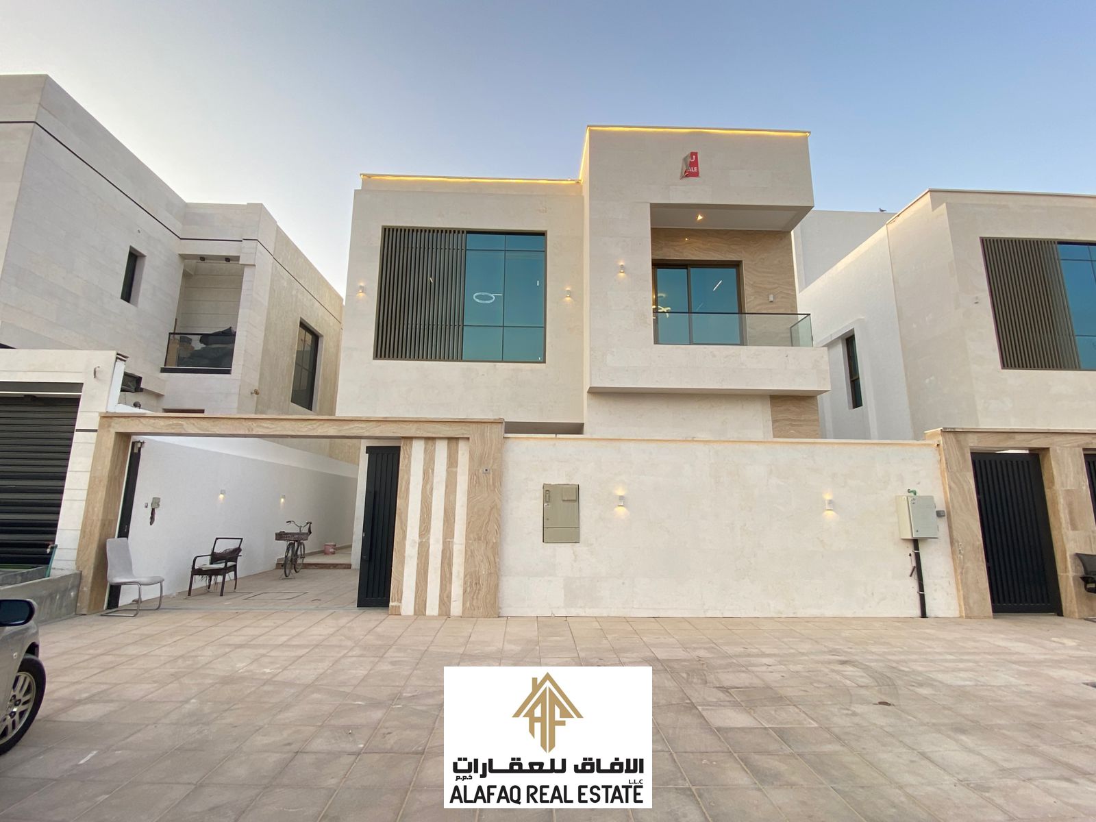 Spacious villa available in Al Yasmeen, one of the well-established and family _ swimming pool