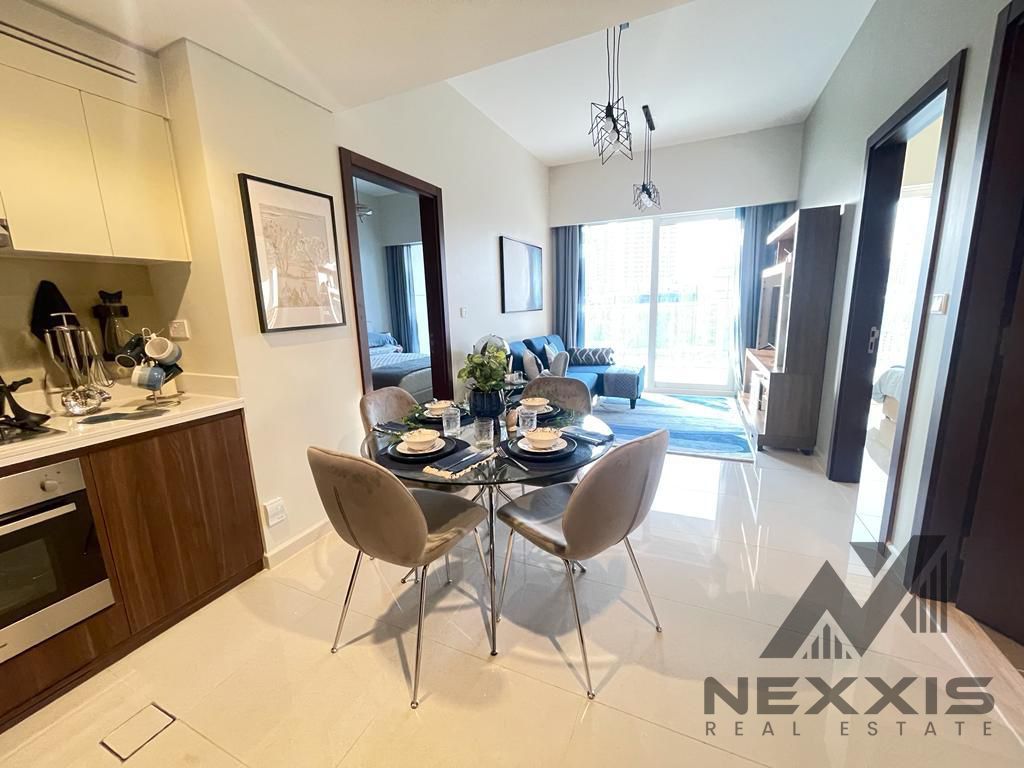 2BDFully Furnished Apartment with Stunning BURJ Khalifa View