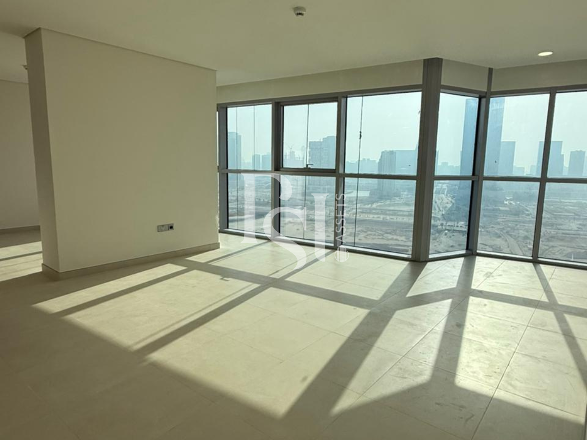 Modern Layout | Canal View | Ready to Move