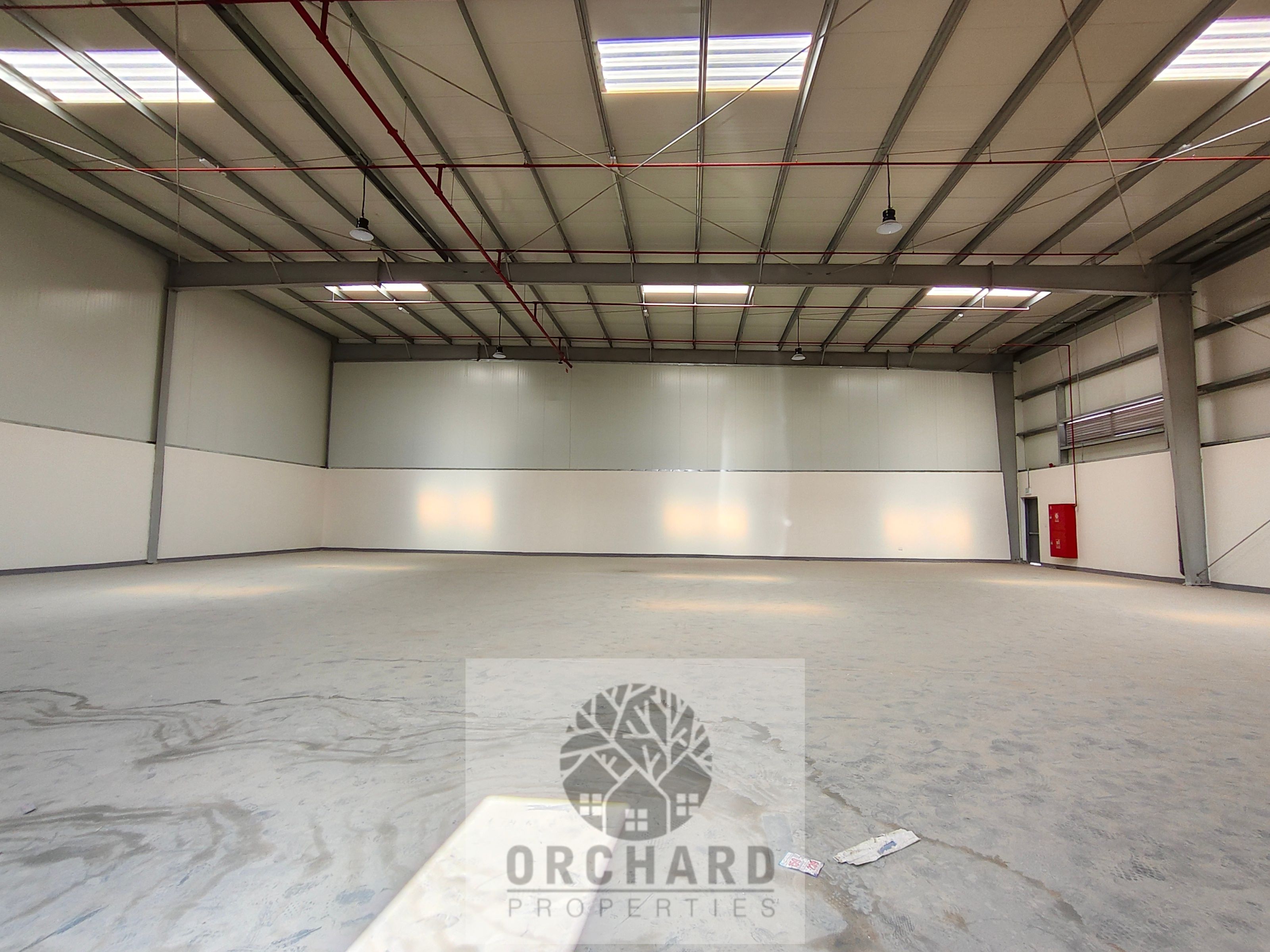 6,000 Sqft Warehouse | Front of Main Road | Prime Location | Rent 300K