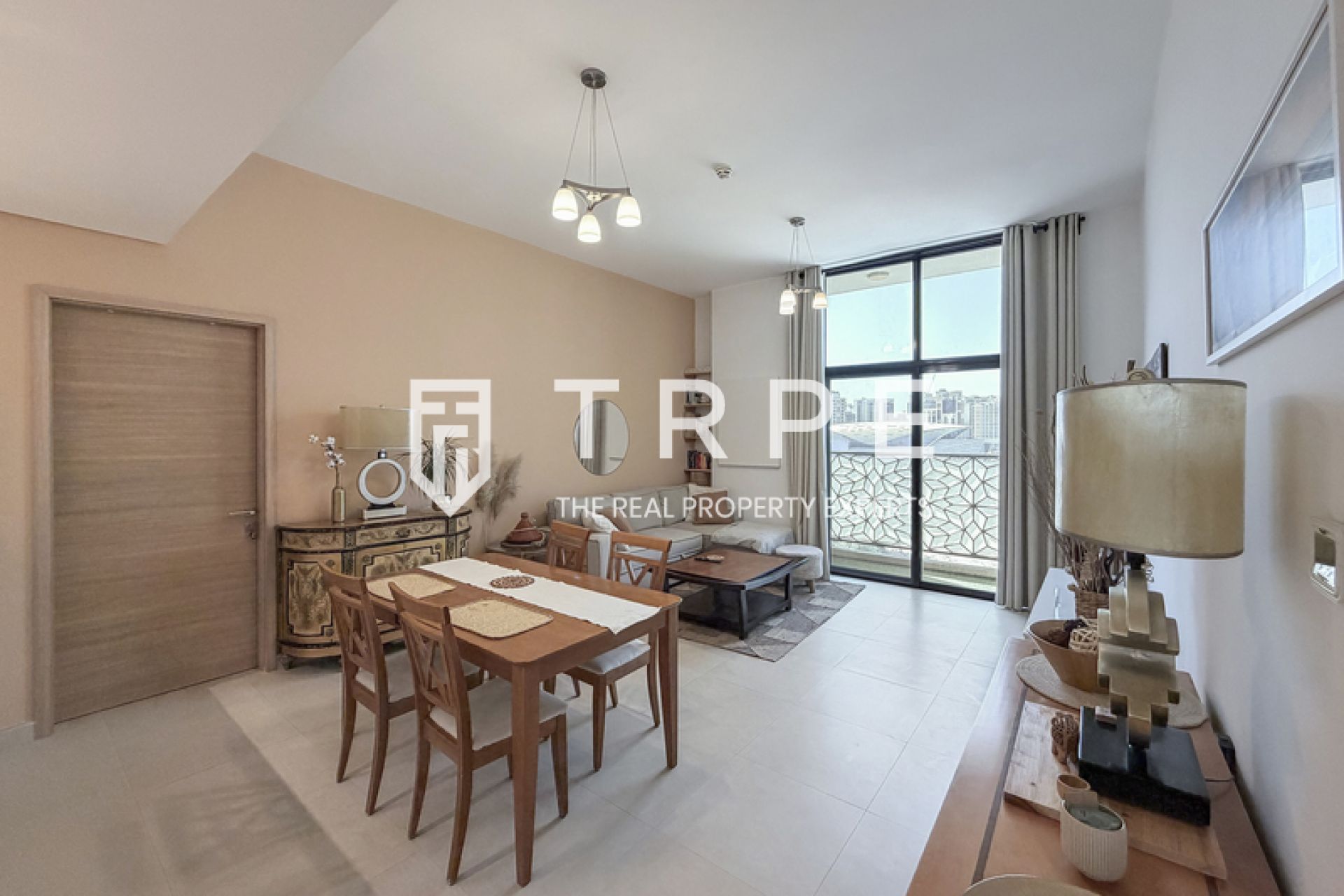 Furnished l Ready To Move l Negotiable