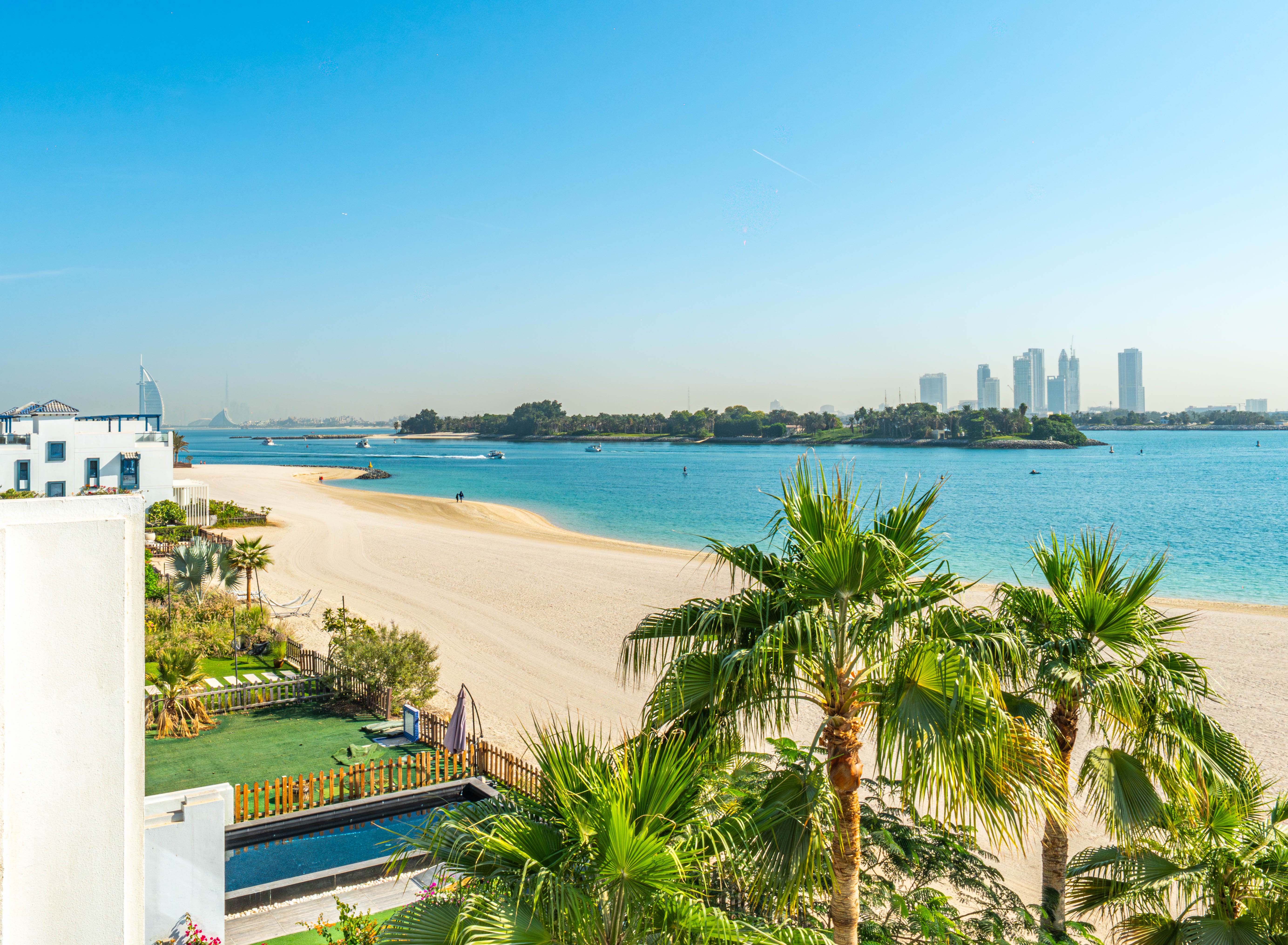 Beachfront l Fully Upgraded l Private Pool