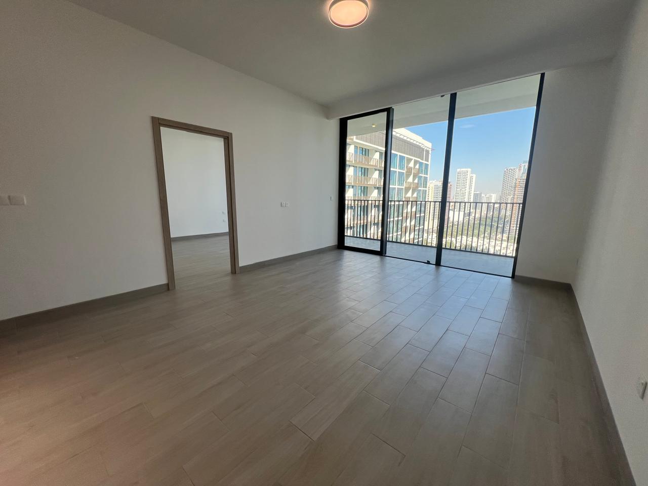 Unfurnished | High Floor | Community View
