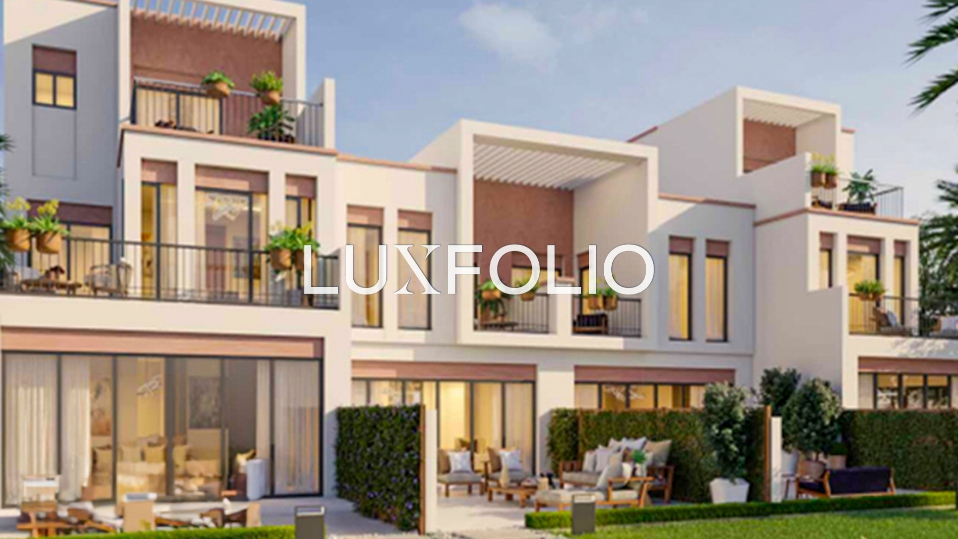 Single Row | 4 Beds | Costa Brava