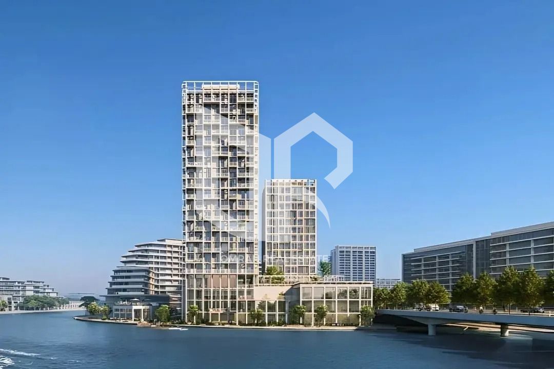 Experience tranquility by the sea and invest in the future of Ras Al Khaimah