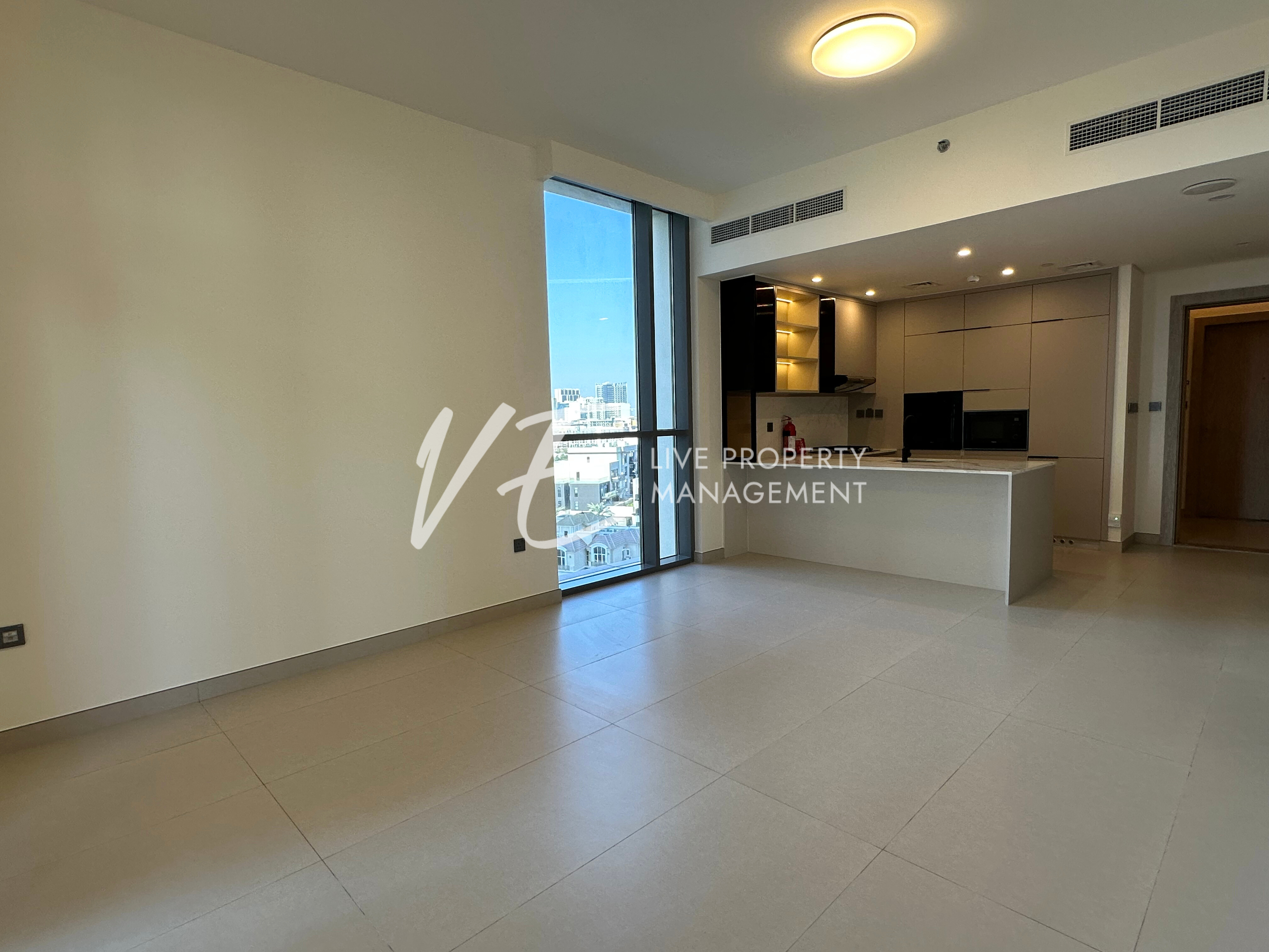 Move in Ready | Brand New Unit | Modern & Spacious