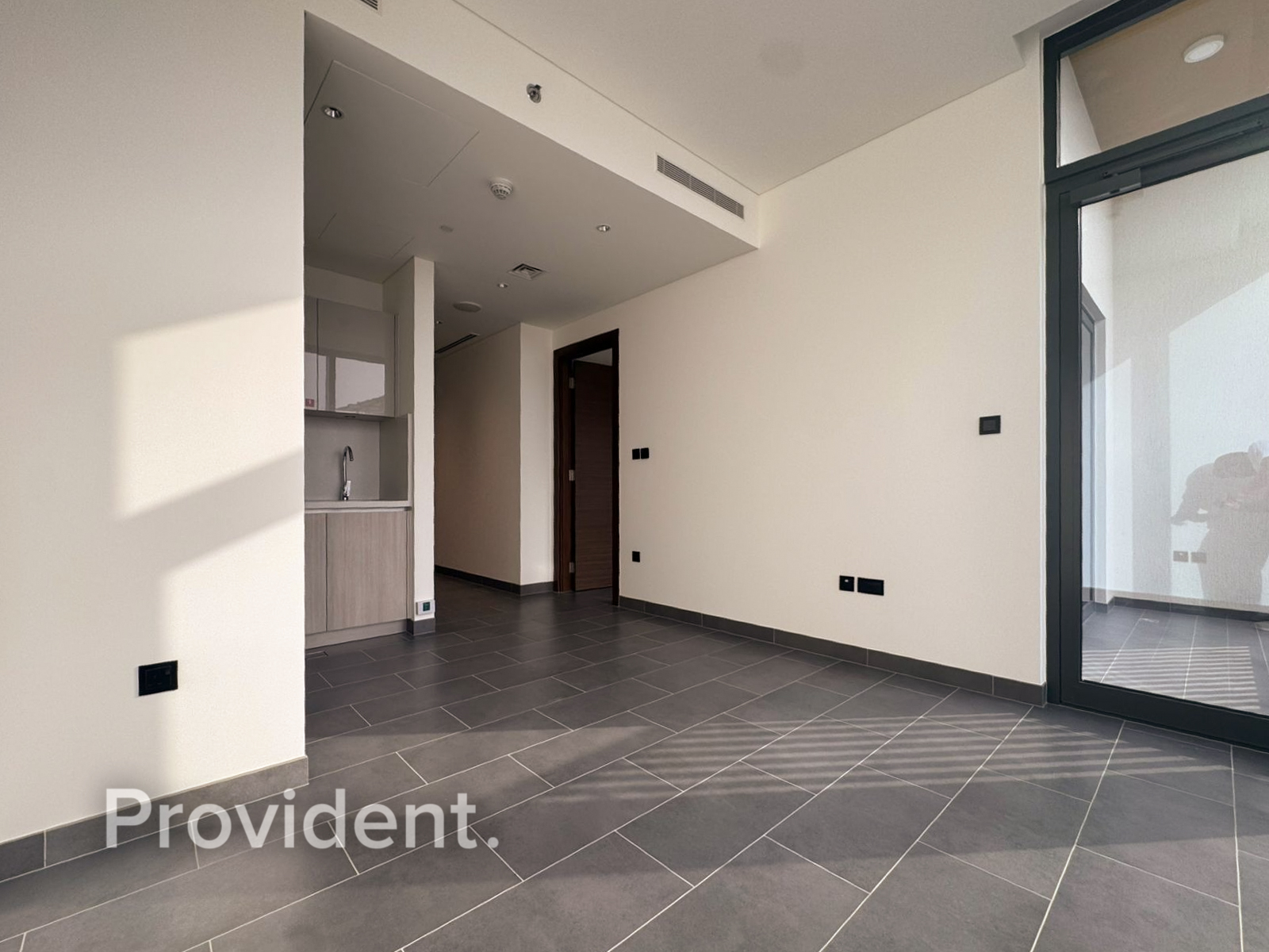 Best-Priced 1BR | Hartland View | Luxury Amenities
