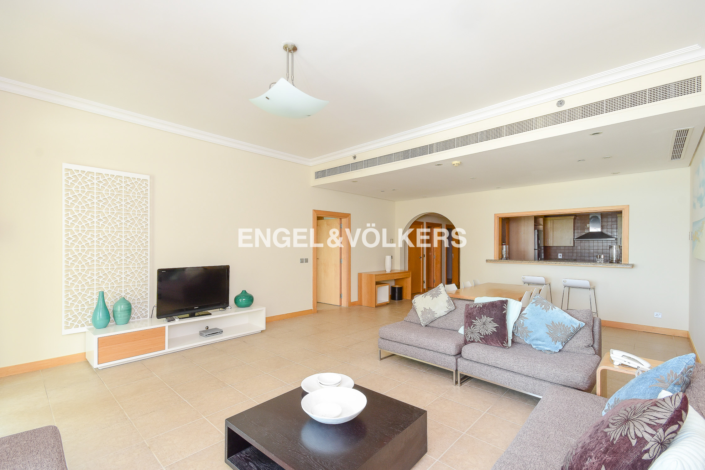 Sea View | Furnished/Unfurnished | Mid March