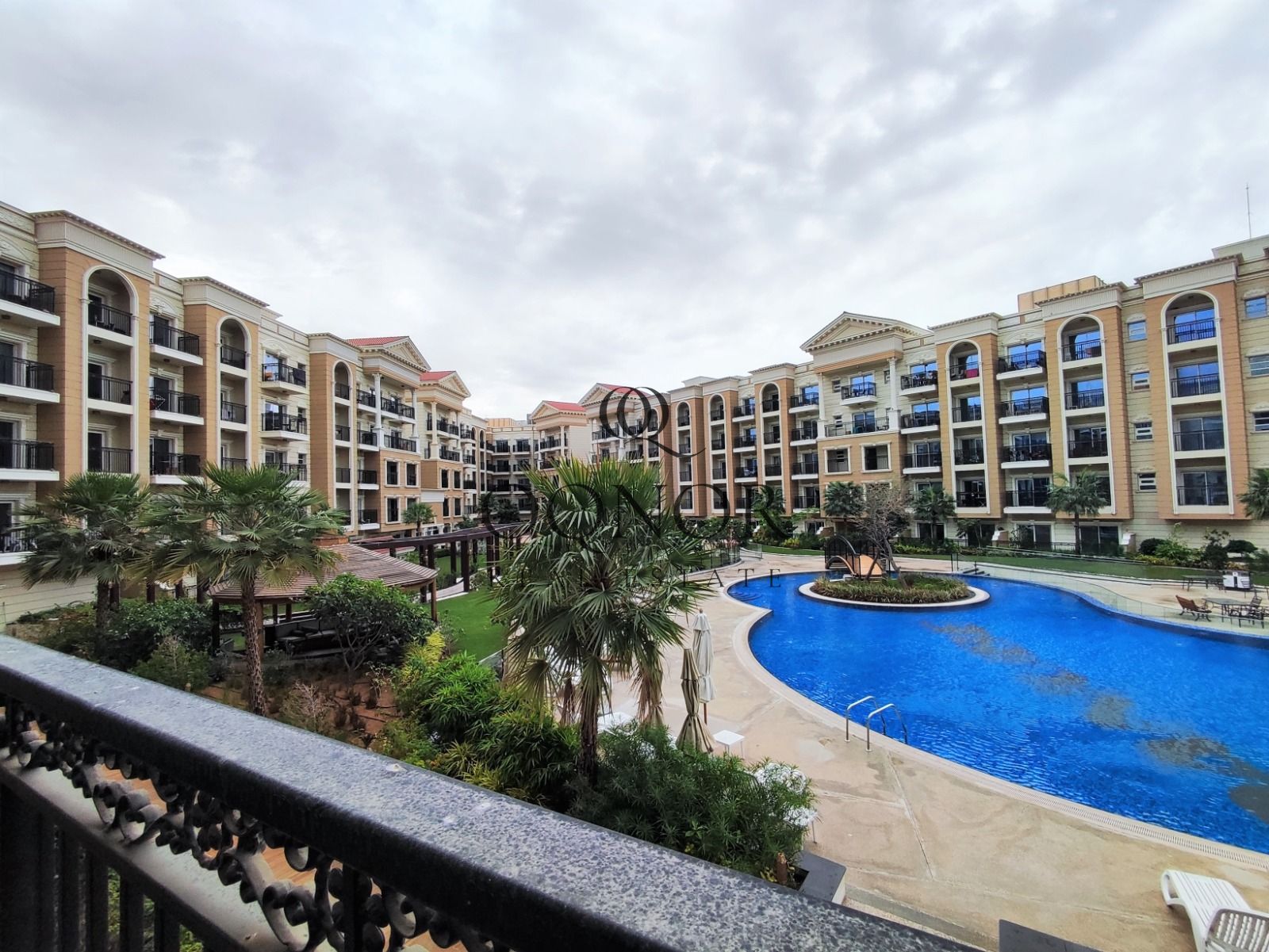 RESORT-STYLE LIVING | POOL FACING | VIBRANT APARTMENT