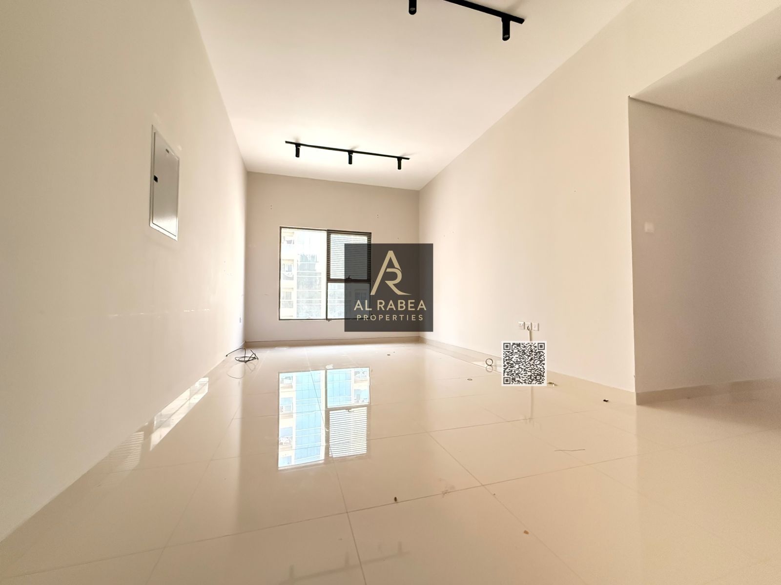 Second tenant – Built-in wardrobes – Modern design