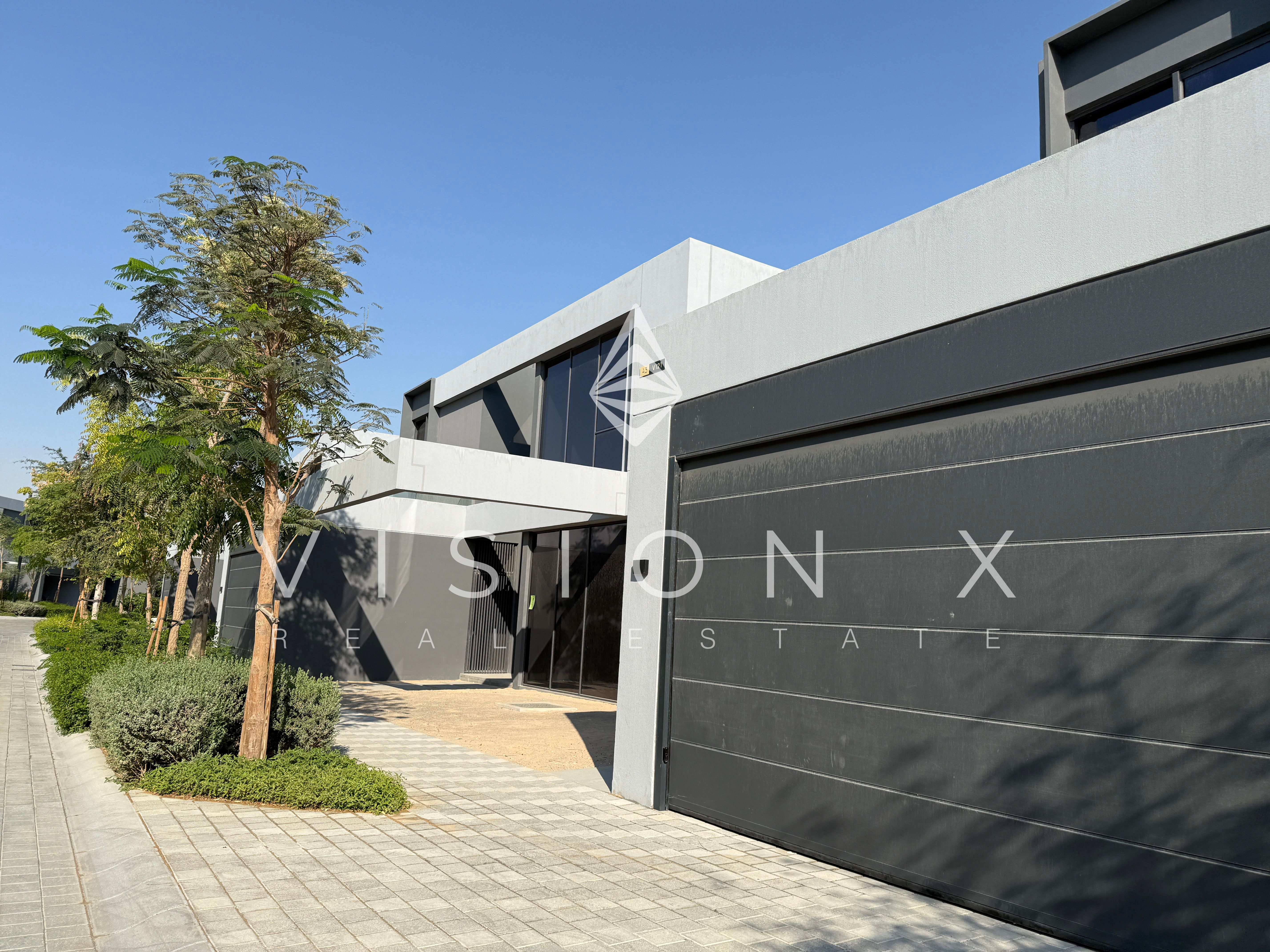 Exclusive Unit | Prime Location