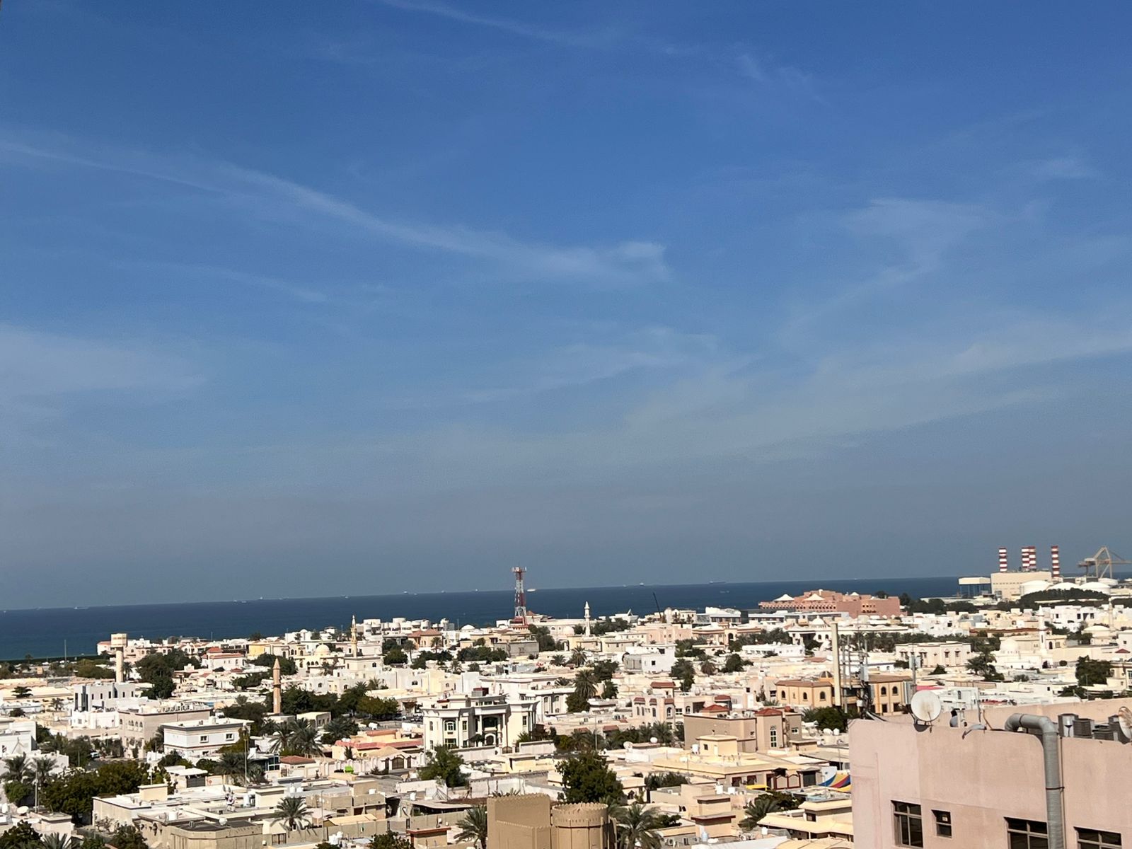 One bedroom and living room in Al Majaz 3, balcony, open view and parking inside the building, 38,000 dirhams.