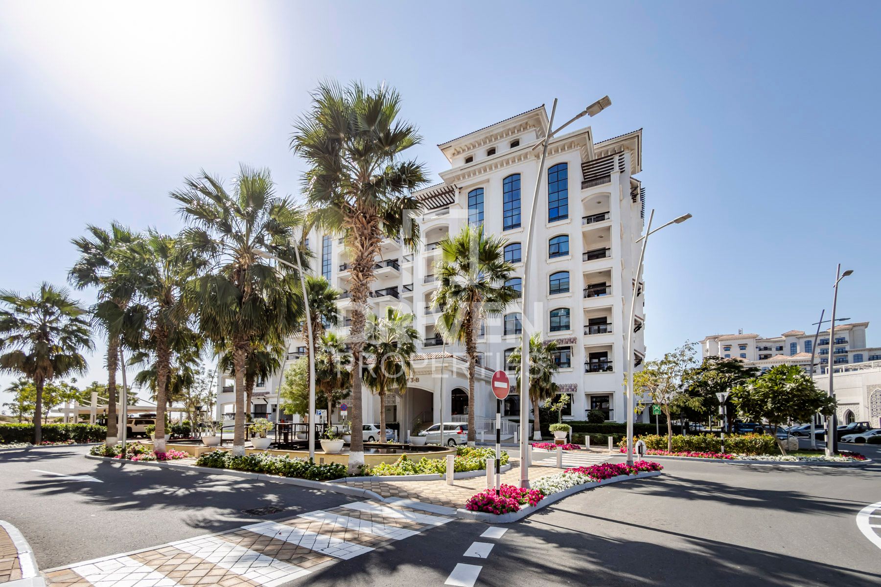 Spacious 2BR Apartment with Balconies | Yas Island