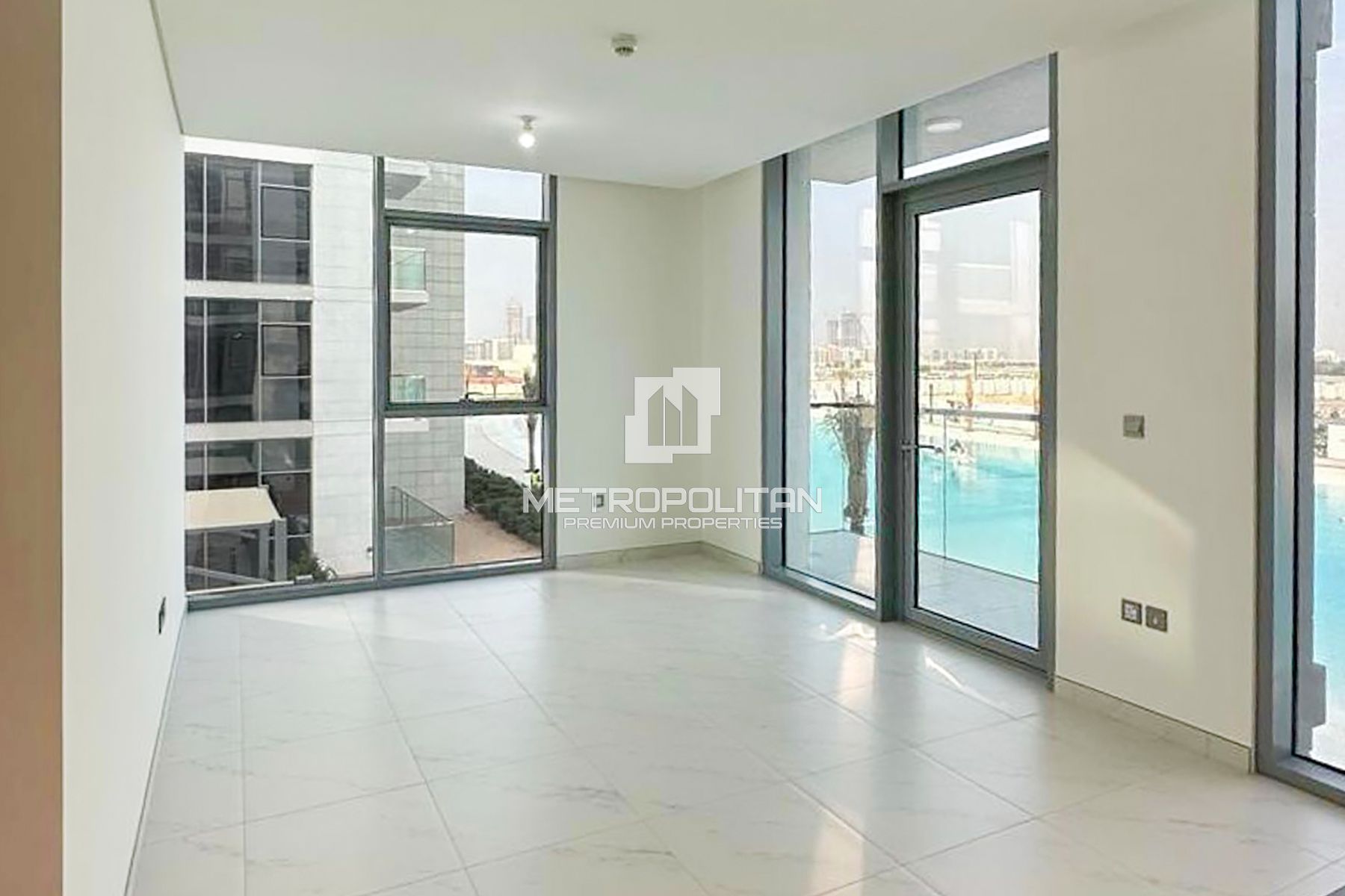 Full Lagoon View | Modern Upgrade | Prime Spot
