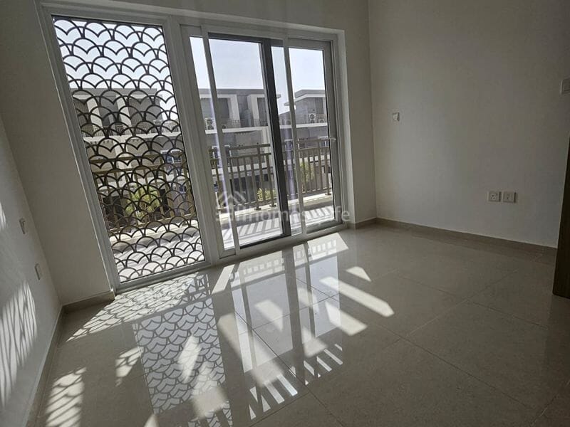 Brand new | Vastu Complaint | Closed Kitchen